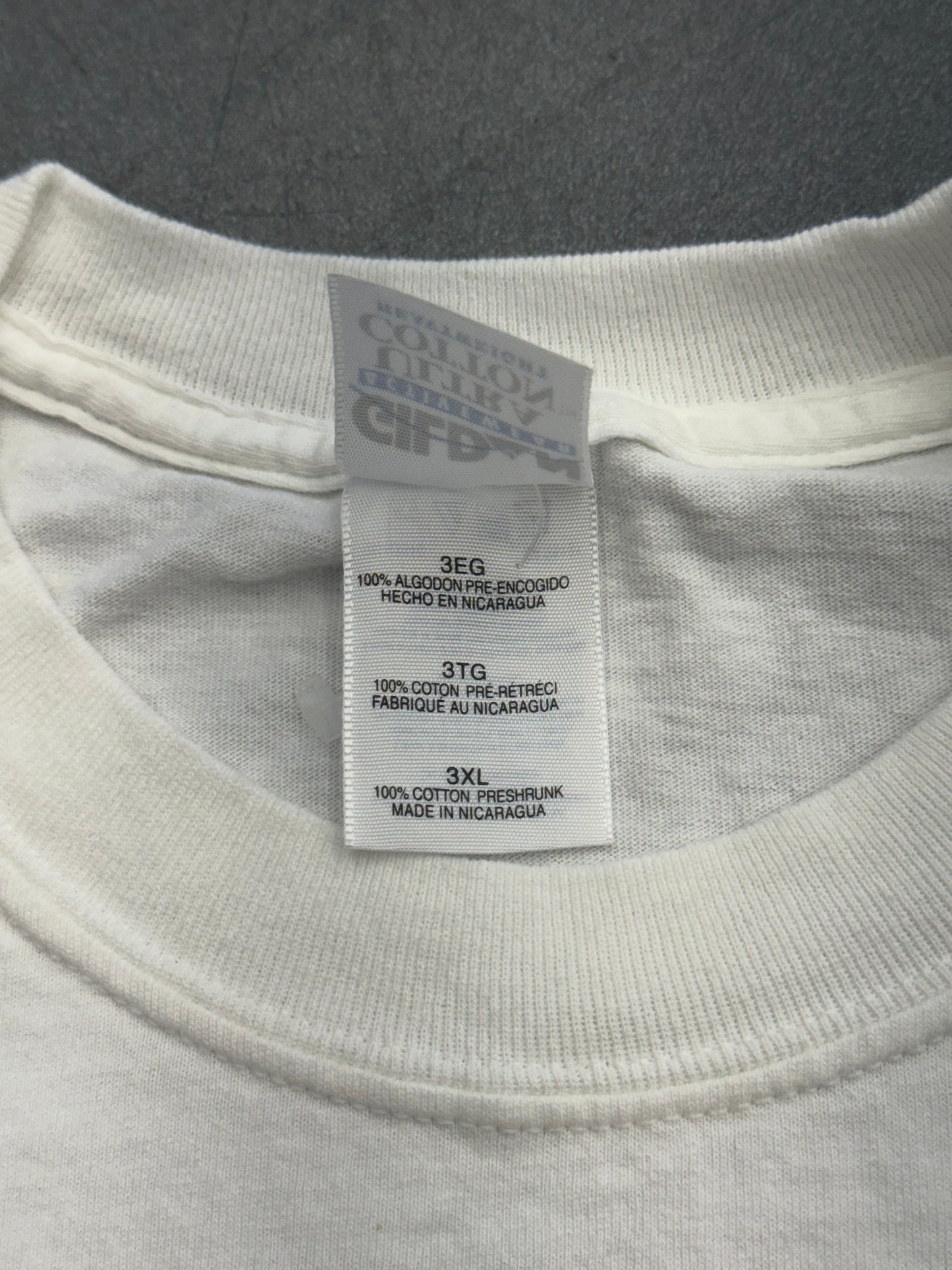 2006 MIAMI HEAT "THE FINALS" TEE (GILDAN TAG)
