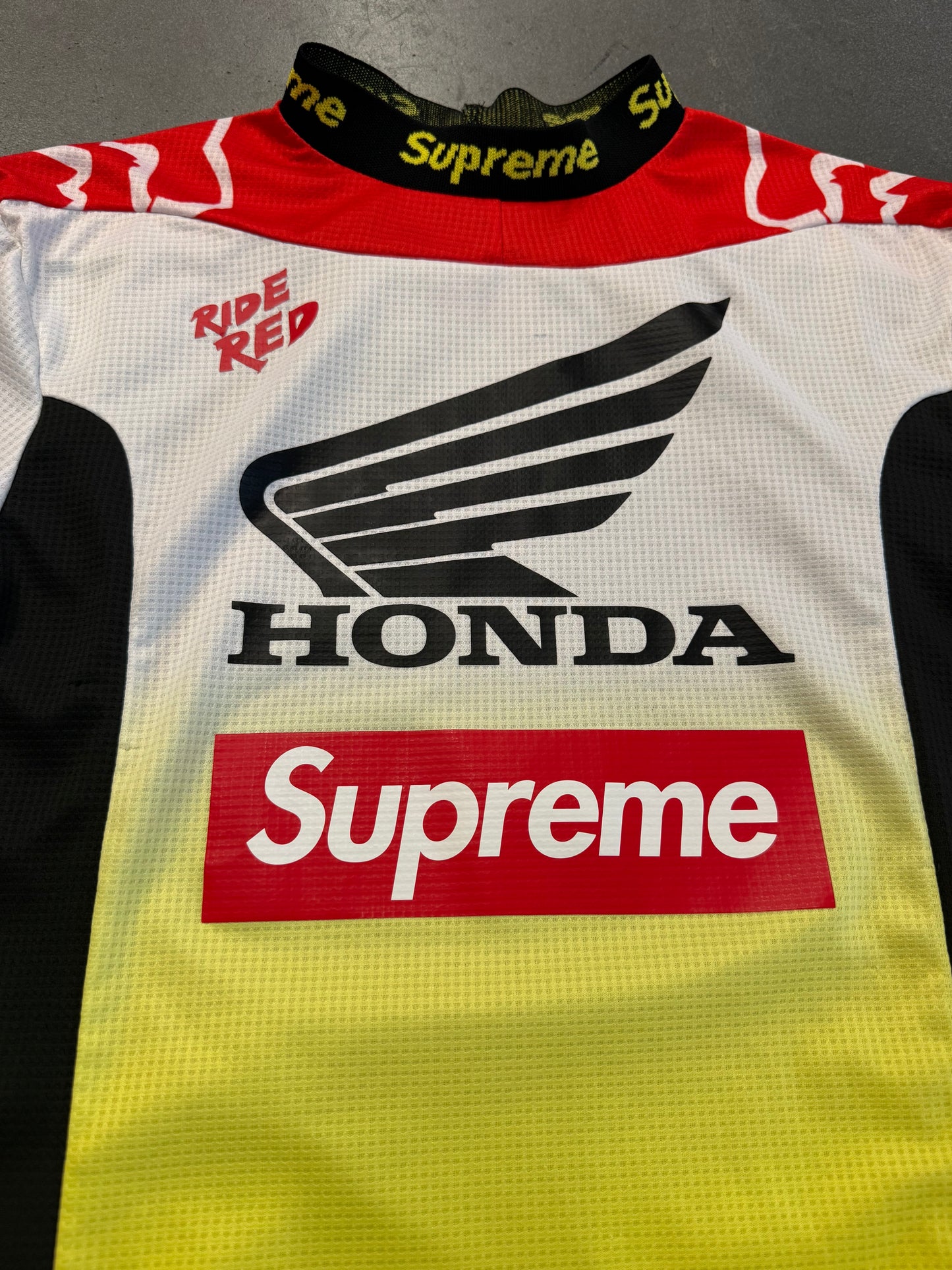 FW19 SUPREME HONDA FOX RACING MOTO JERSEY TOP - RED (M)