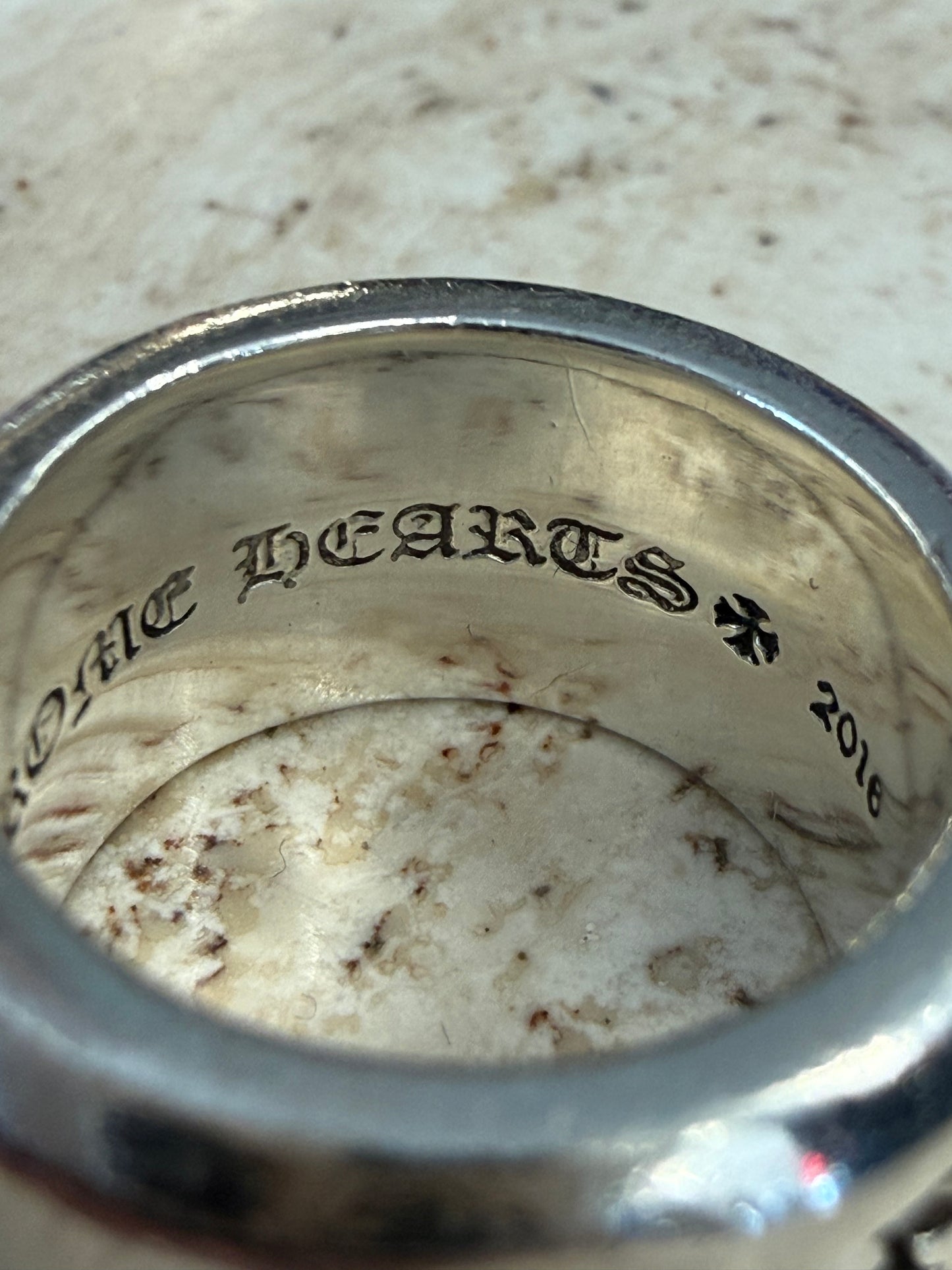 CHROME HEARTS NEGATIVE CH PLUS WIDE BAND SILVER RING (19.5 GRAMS)