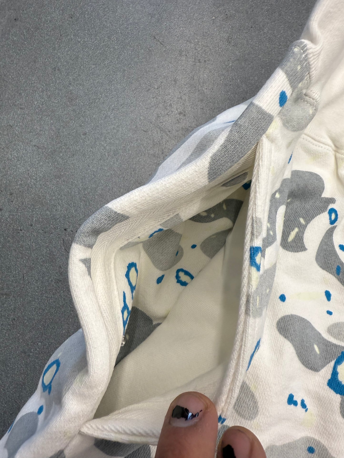 SS20 A BATHING APE BAPE SPACE CAMO WIDE SWEATSHORT - WHITE (XL) (NWT)