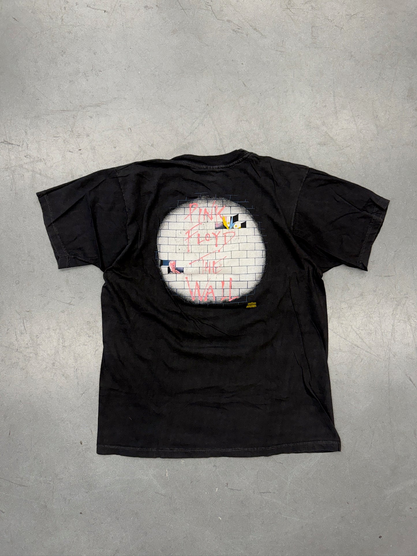 1982 PINK FLOYD THE WALL WINTERLAND ROCK EXPRESS HAMMERS TEE (100% COTTON TAG)
