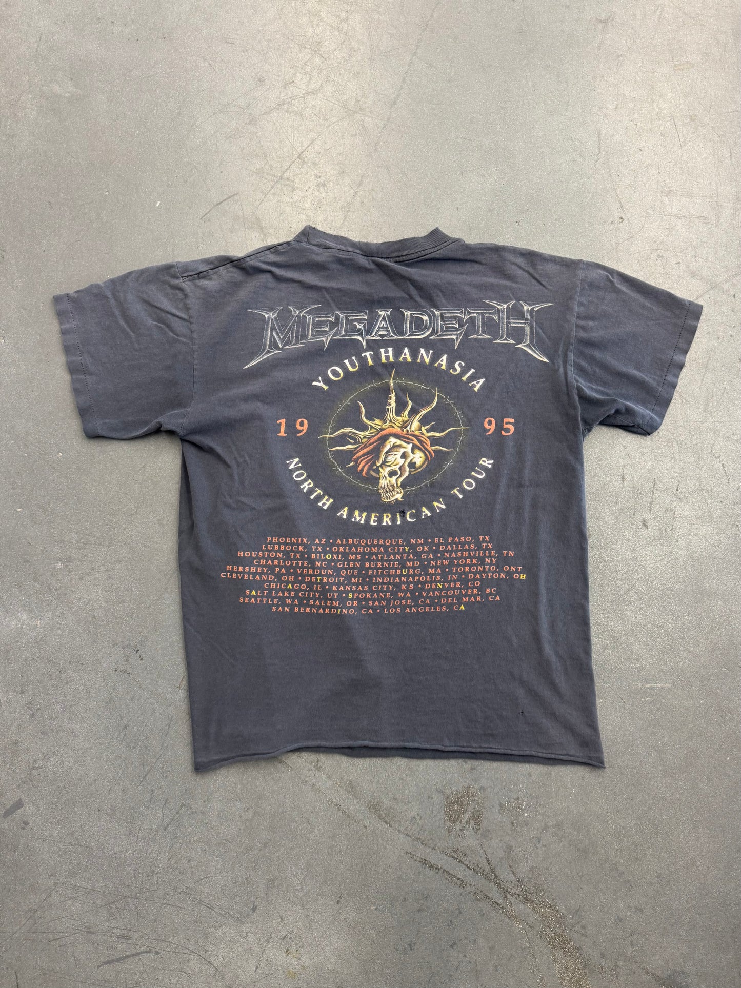 1995 MEGADETH YOUTHANASIA NORTH AMERICAN TOUR CROPPED TEE (PULLED TAG)