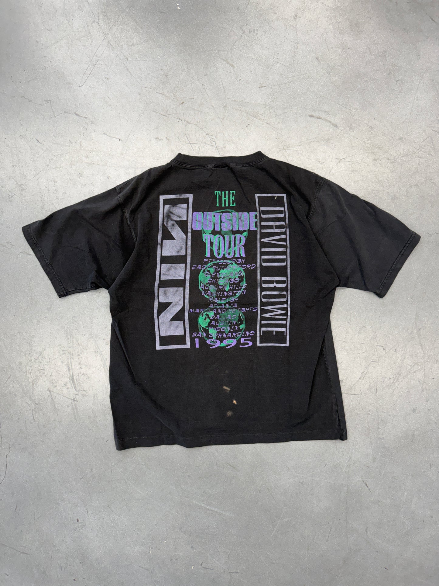 1995 NINE INCH NAILS OUTSIDE TOUR FURTHER DOWN THE SPIRAL TEE (CUT TAG)
