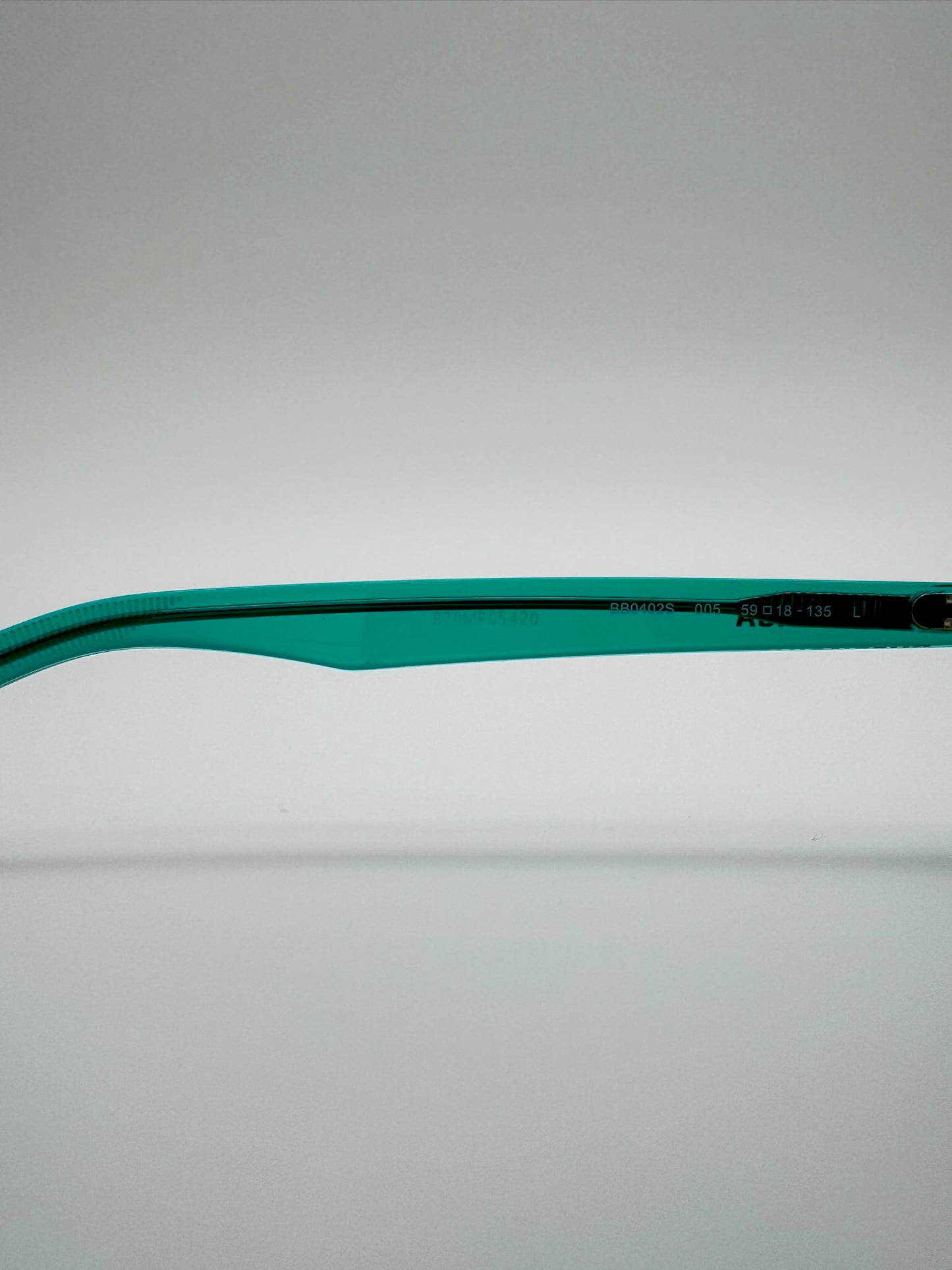 BALENCIAGA NEO OVAL 2.0 SUNGLASSES BB0402S 005 GREEN