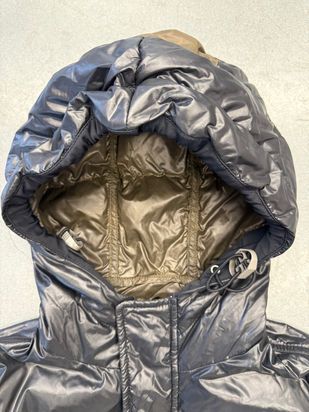 FW10 BALENCIAGA TWO-TONE TECHNICAL NYLON DOWN/PUFFER JACKET BY NICOLAS GHESQUIÈRE