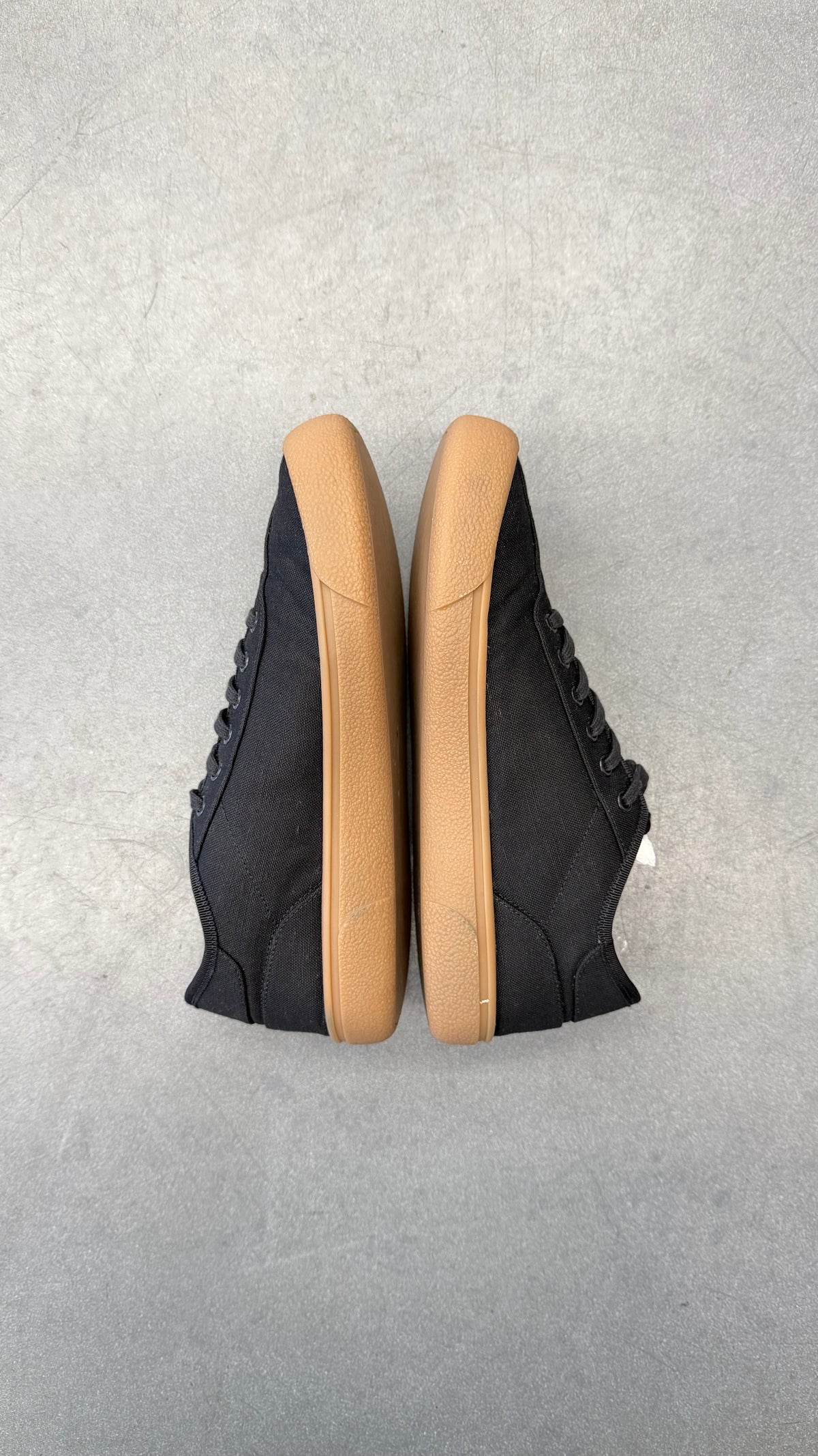 THE ROW CANVAS LOW-TOP SNEAKERS