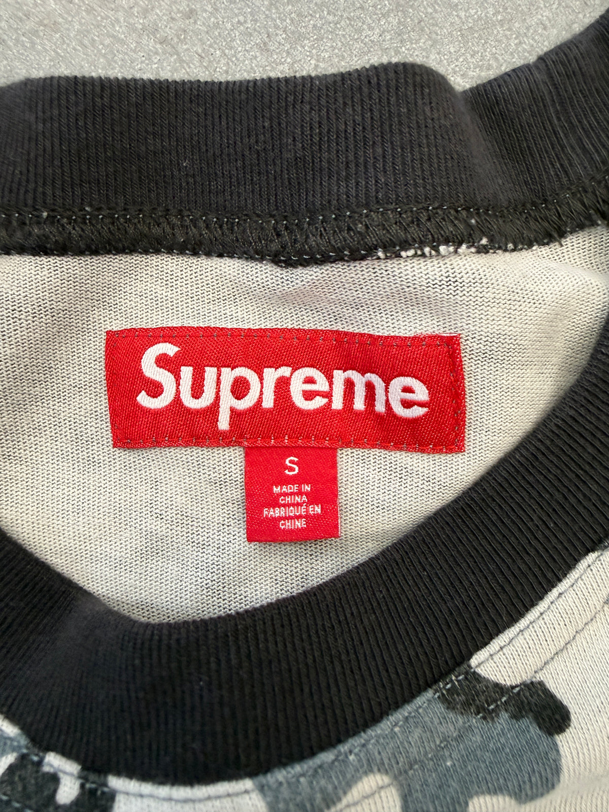 FW25 SUPREME CRANE SS TOP - WHITE CAMO