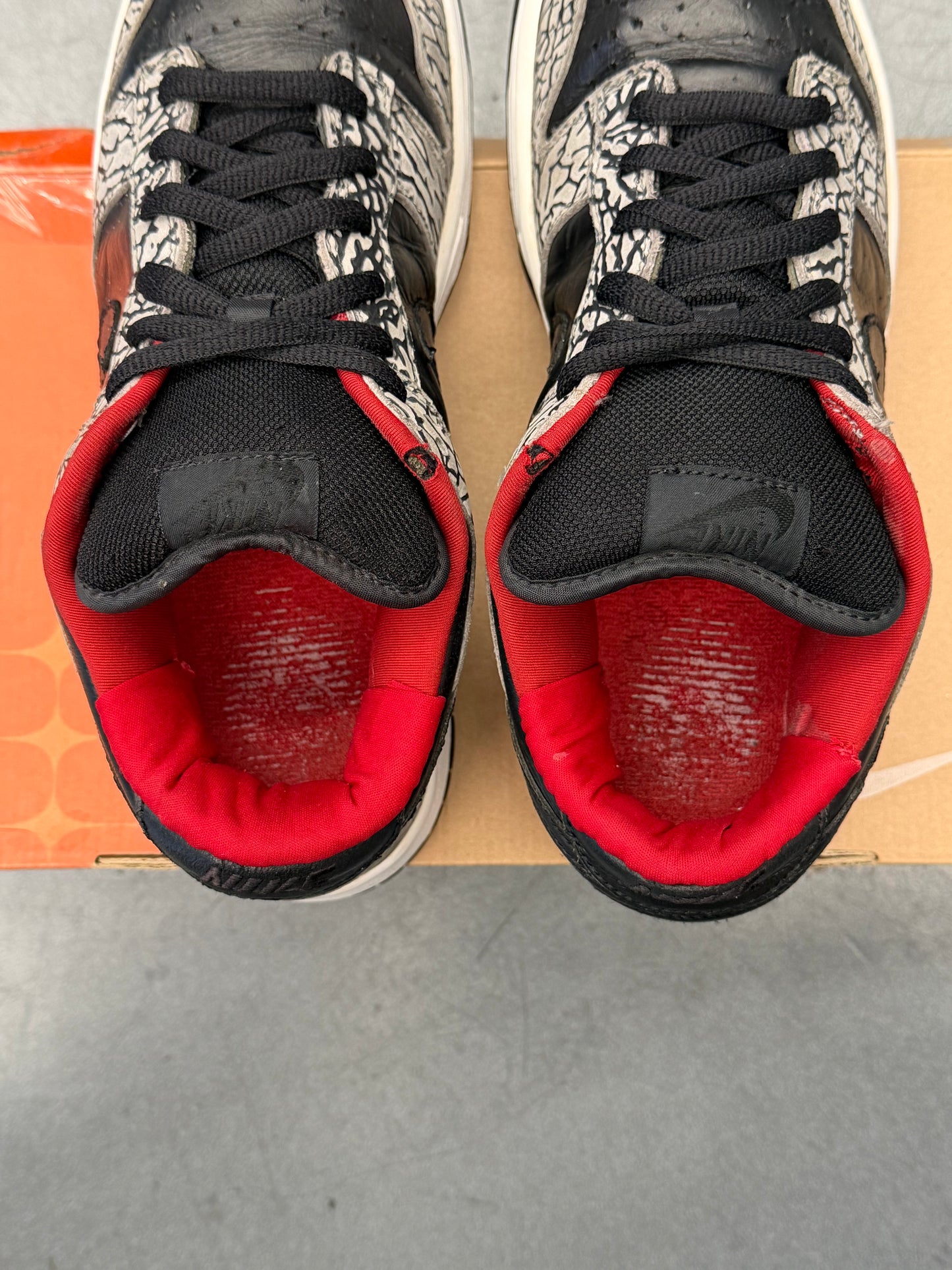 2002 NIKE DUNK LOW PRO SB SUPREME 'BLACK CEMENT' (W/ REPLACEMENT BOX)