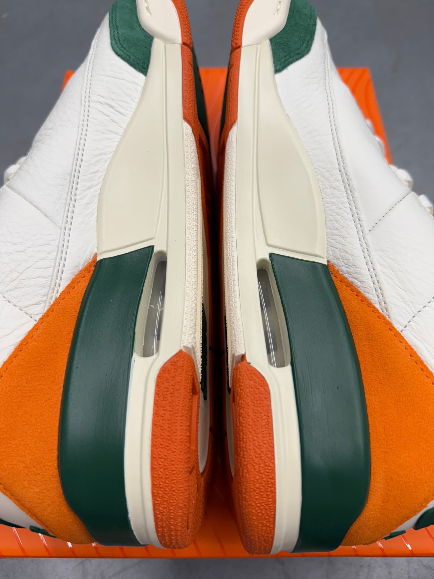 2025 SIZE 10 JORDAN 3 RETRO SP SOLEFLY MIAMI ART BASEL EXCLUSIVE (NEW WITH BOX)