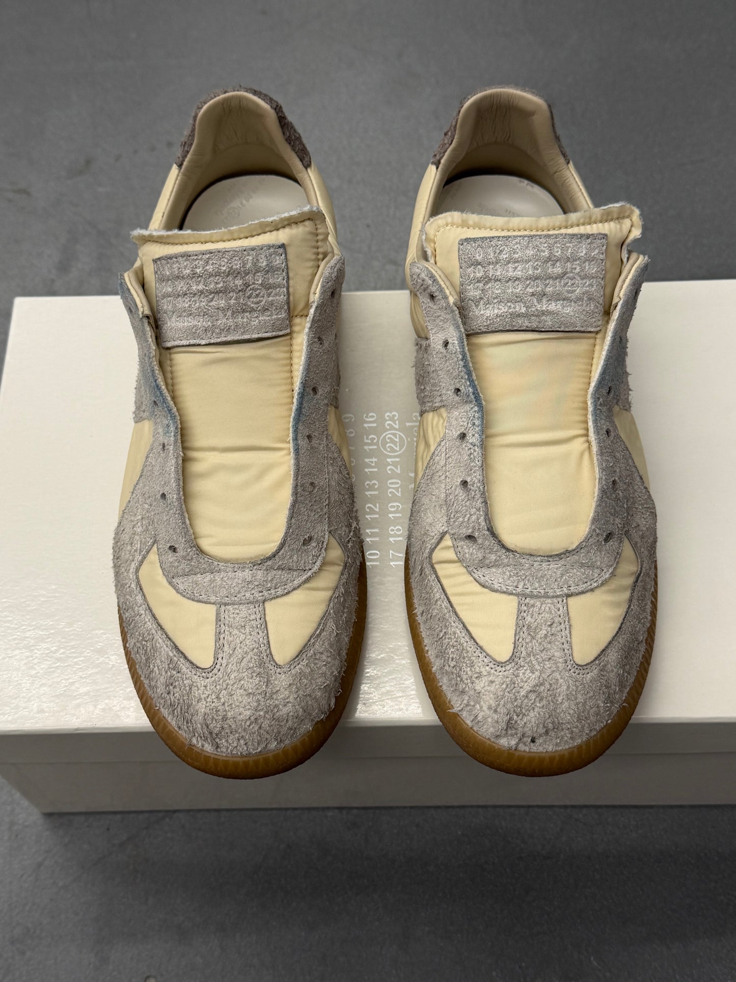 MAISON MARGIELA REPLICA LACELESS SNEAKERS - CREAM NYLON / GREY SUEDE (W/BOX)