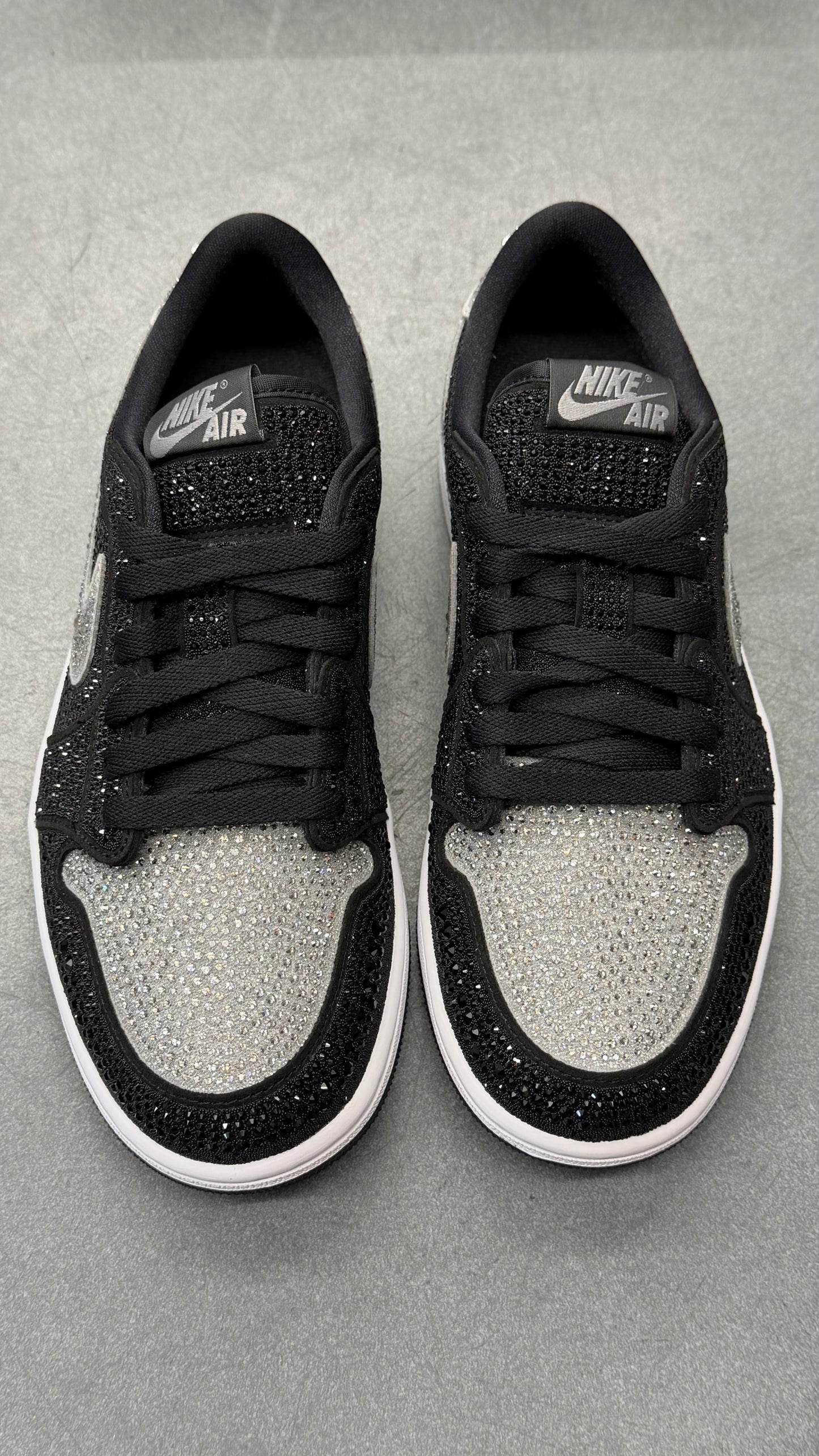 2025 JORDAN 1 RETRO LOW OG SWAROVSKI STEALTH (WOMEN'S)