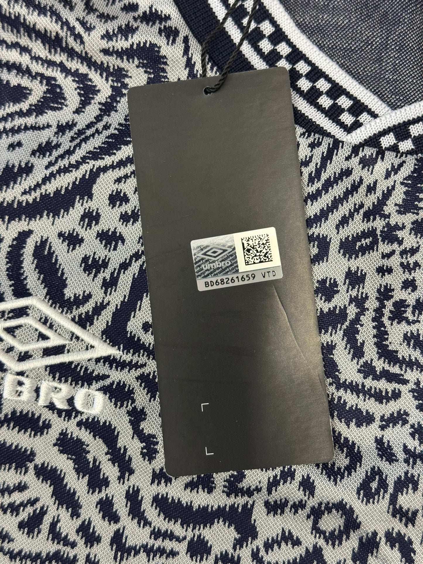 SS23 SUPREME UMBRO JACQUARD ANIMAL PRINT SOCCER JERSEY - NAVY