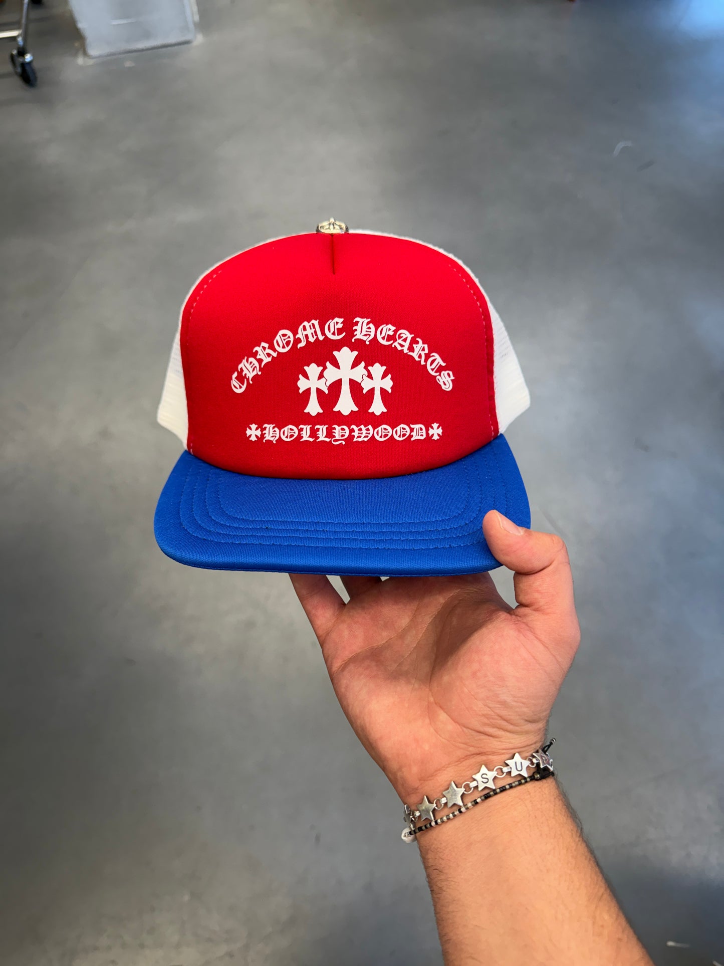 CHROME HEARTS 4TH OF JULY ONLINE EXCLUSIVE TRIPLE CROSS TRUCKER HAT