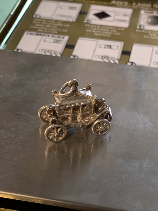 CHARIOT CARRIAGE SILVER CHARM (4.2 GRAMS)