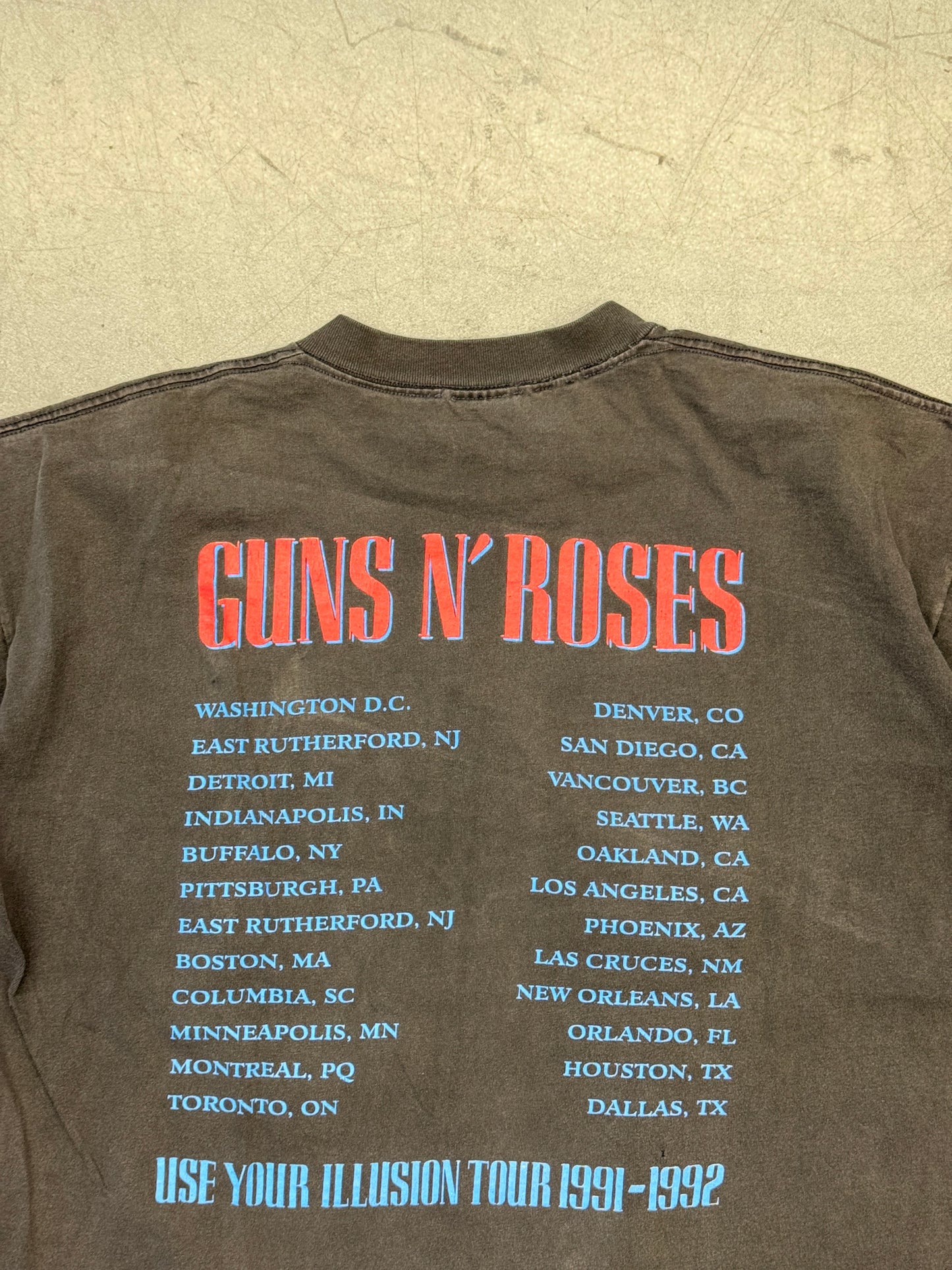 1992 GUNS N' ROSES USE YOUR ILLUSION TOUR TEE (BROCKUM TAG)