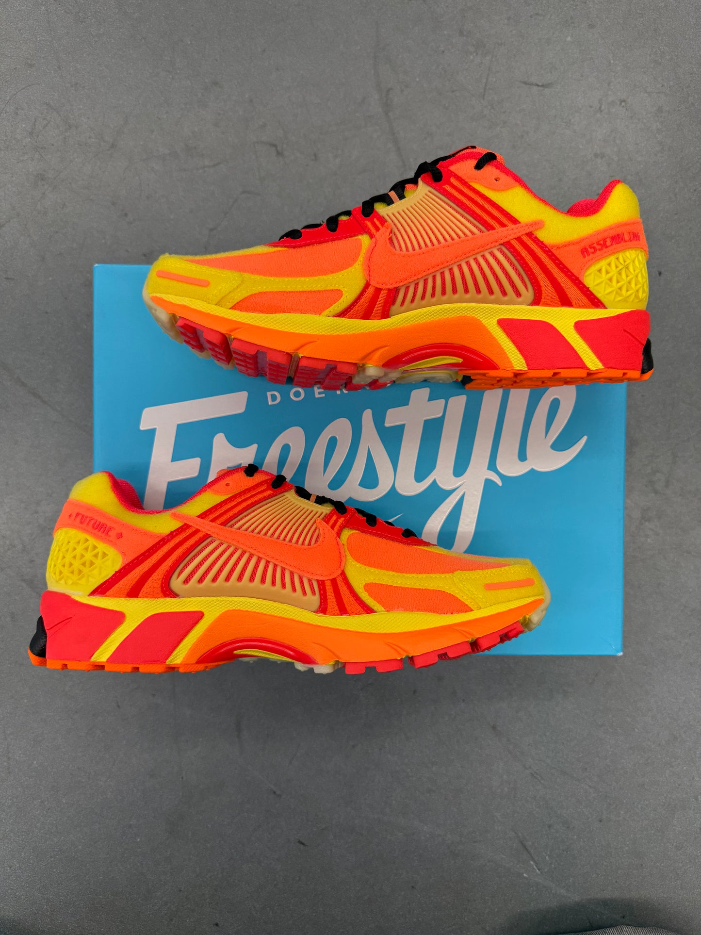 2023 SIZE 8.5 NIKE ZOOM VOMERO 5 DOERNBECHER