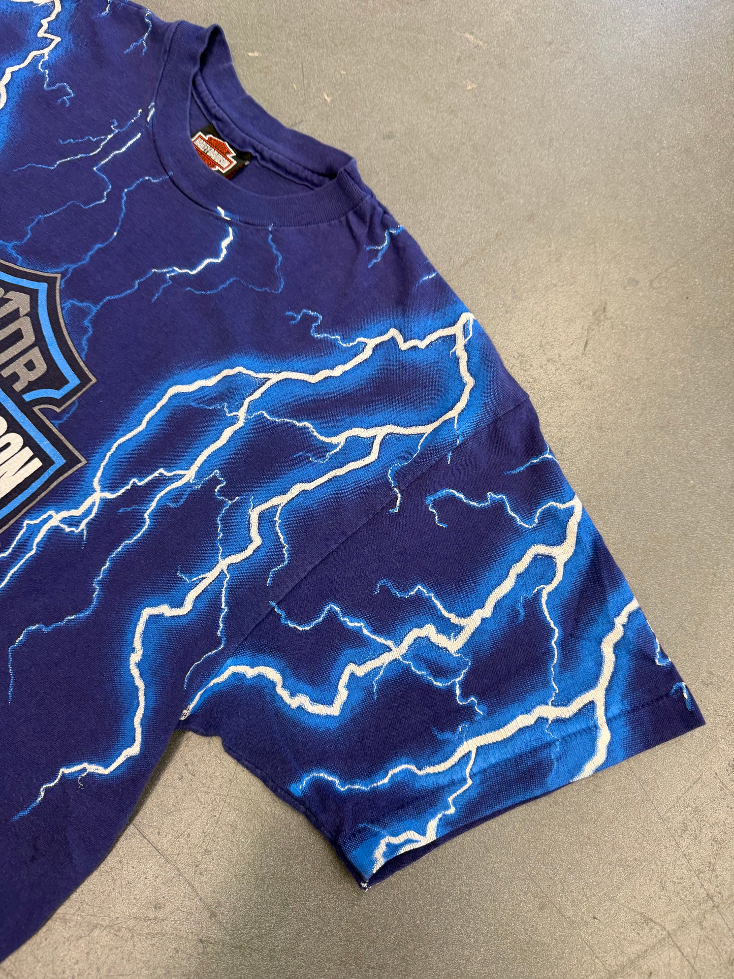 90'S HARLEY DAVIDSON OF TUCSON LIGHTNING TEE (HANES BEEFY HARLEY TAG)