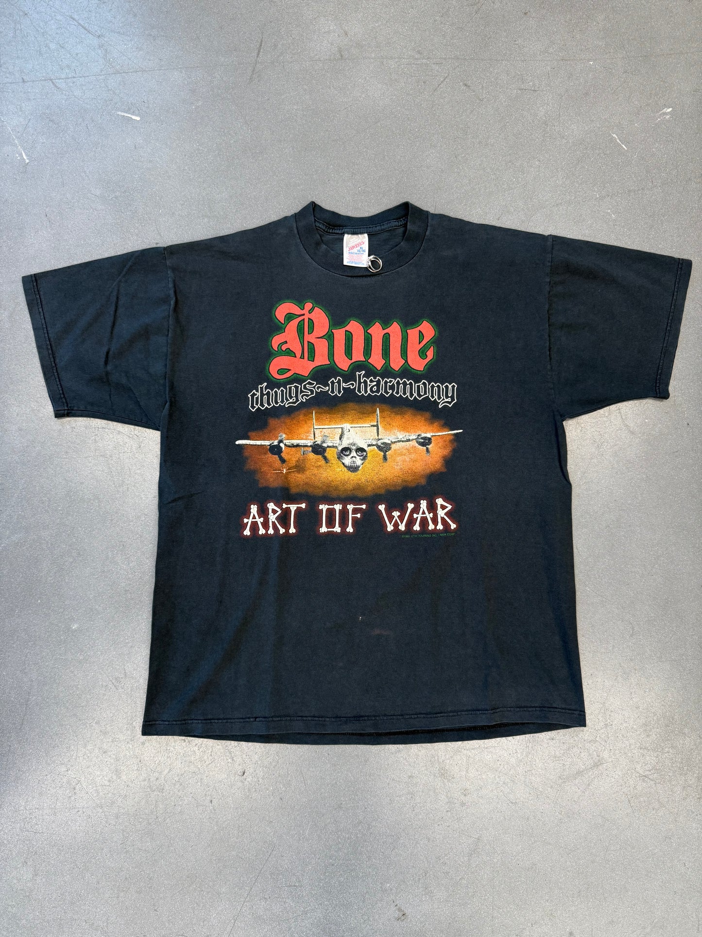 1997 BONE THUGS-N-HARMONY ART OF WAR TOUR AIRPLANE TEE (JERZEES TAG)