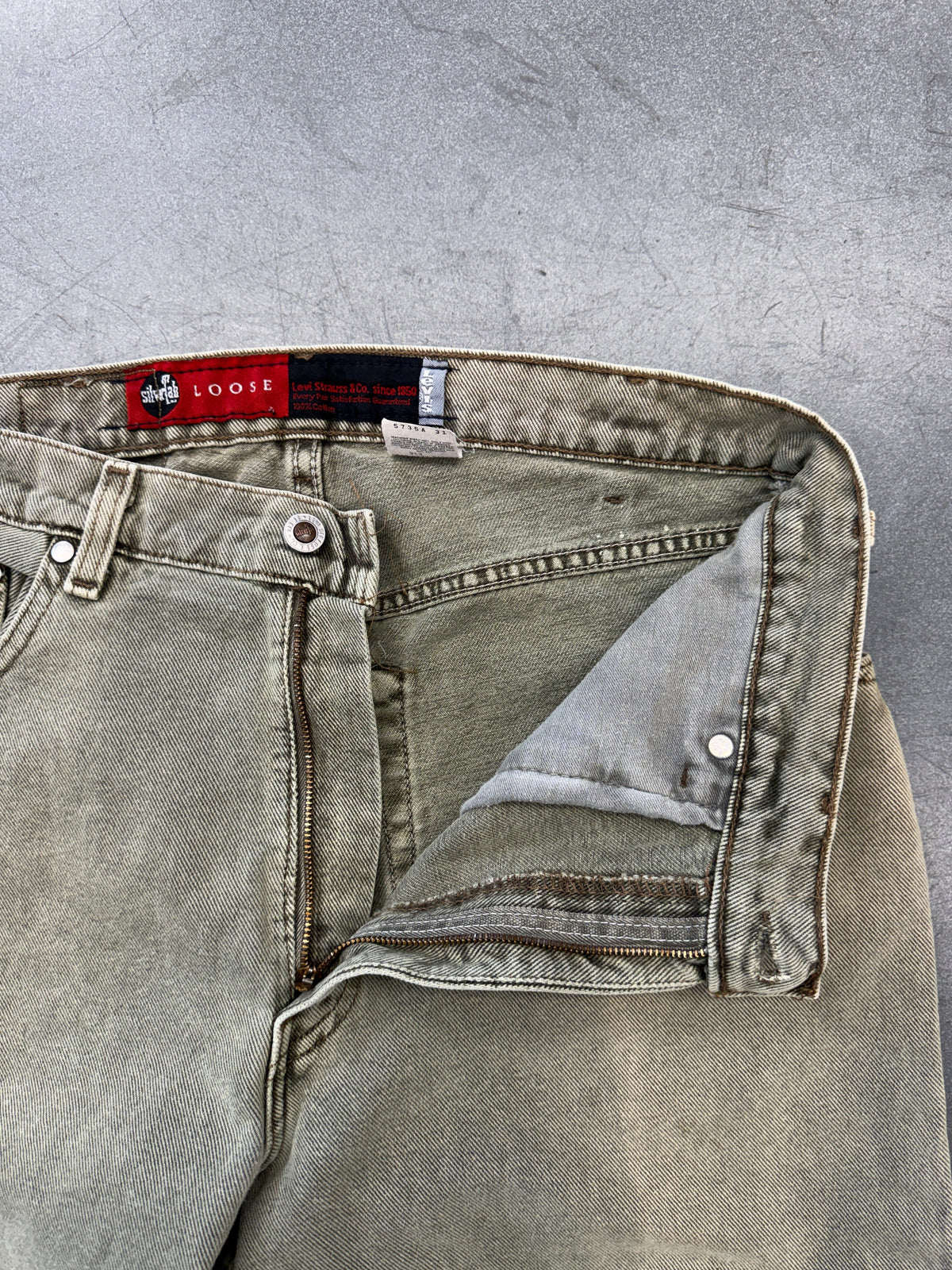 90S LEVIS SILVERTAB BAGGY FIT JEANS (34X30)