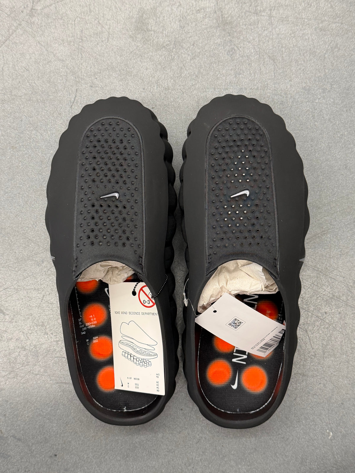 2026 NIKE MIND 001 SLIDE - BLACK/CHROME