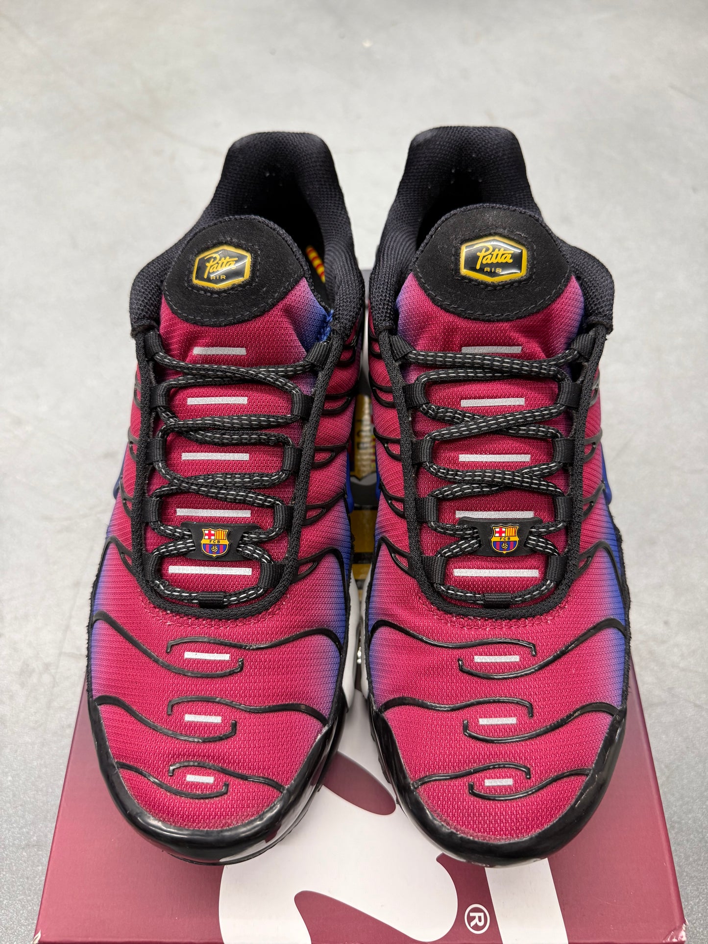 2023 SIZE 9 NIKE AIR MAX PLUS PATTA FC BARCELONA CULERS DEL MON