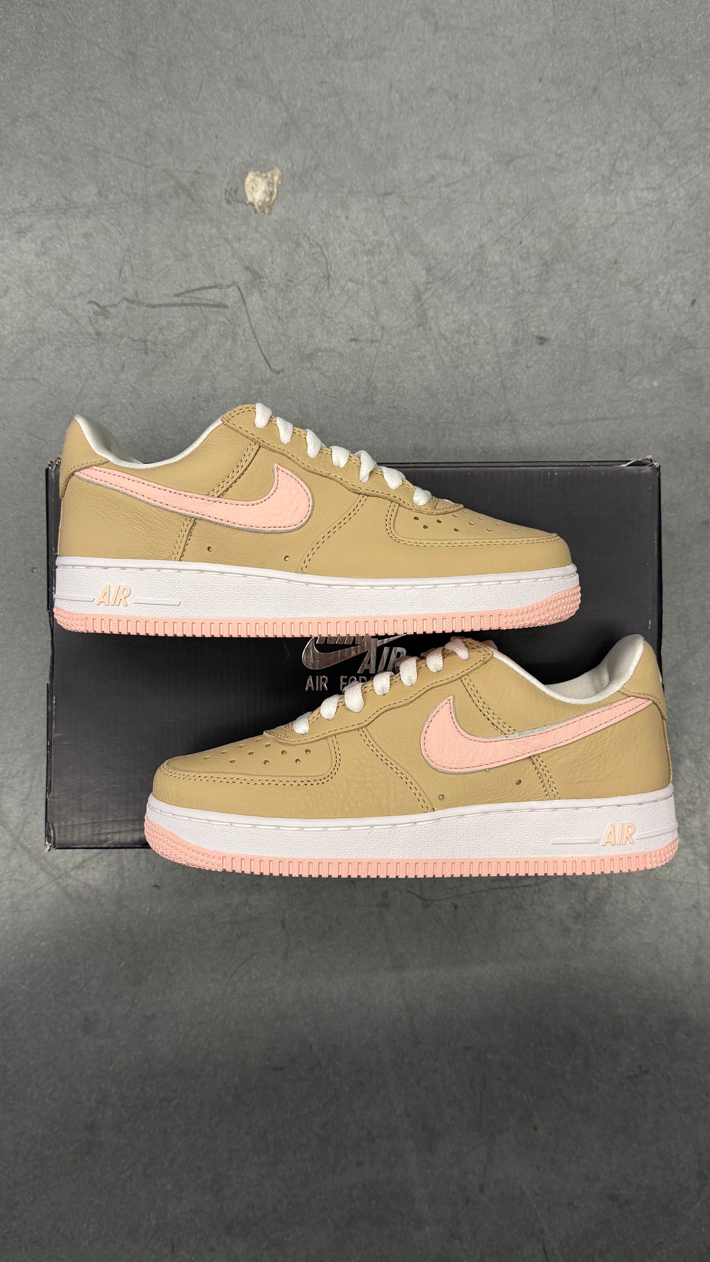 2024 NIKE AIR FORCE 1 LOW LINEN