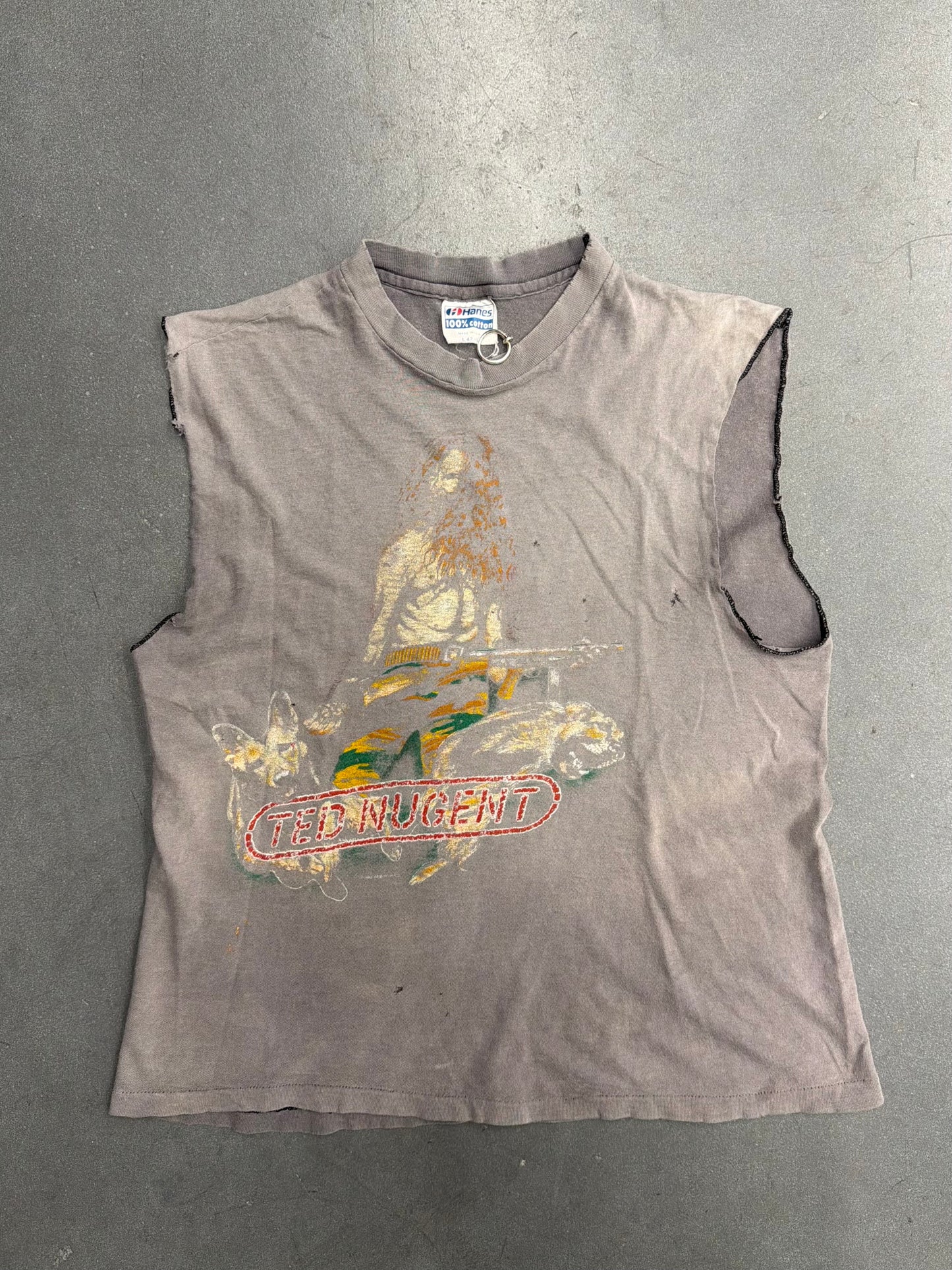 1982 TED NUGENT FADED AND DISTRESSED CUTOFF TEE (HANES TAG)