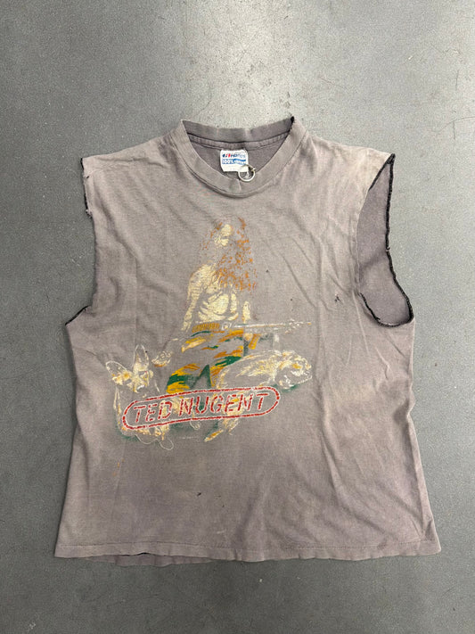 1982 TED NUGENT FADED AND DISTRESSED CUTOFF TEE (HANES TAG)