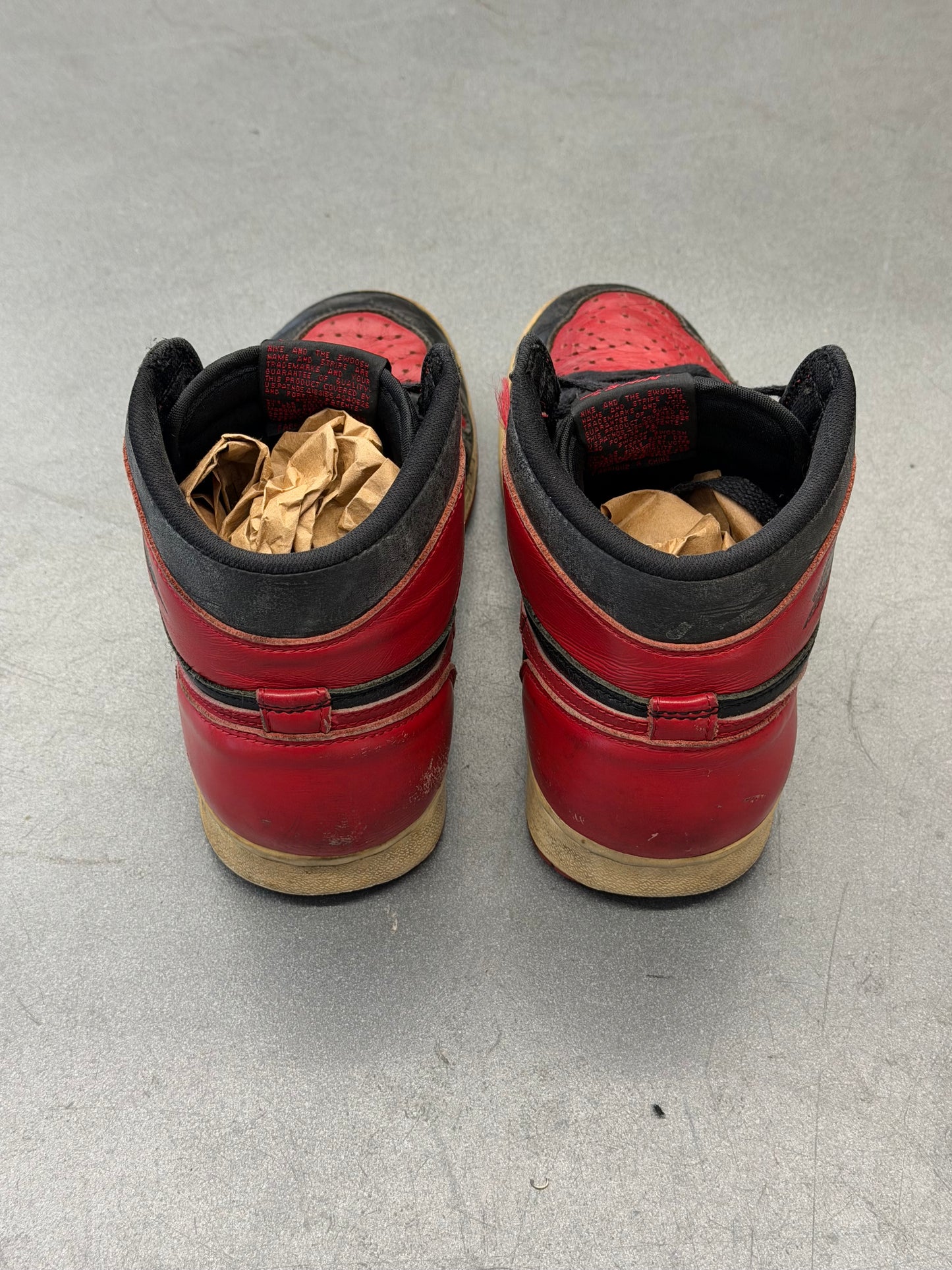 1994 AIR JORDAN 1 HIGH RETRO BRED (NO BOX)