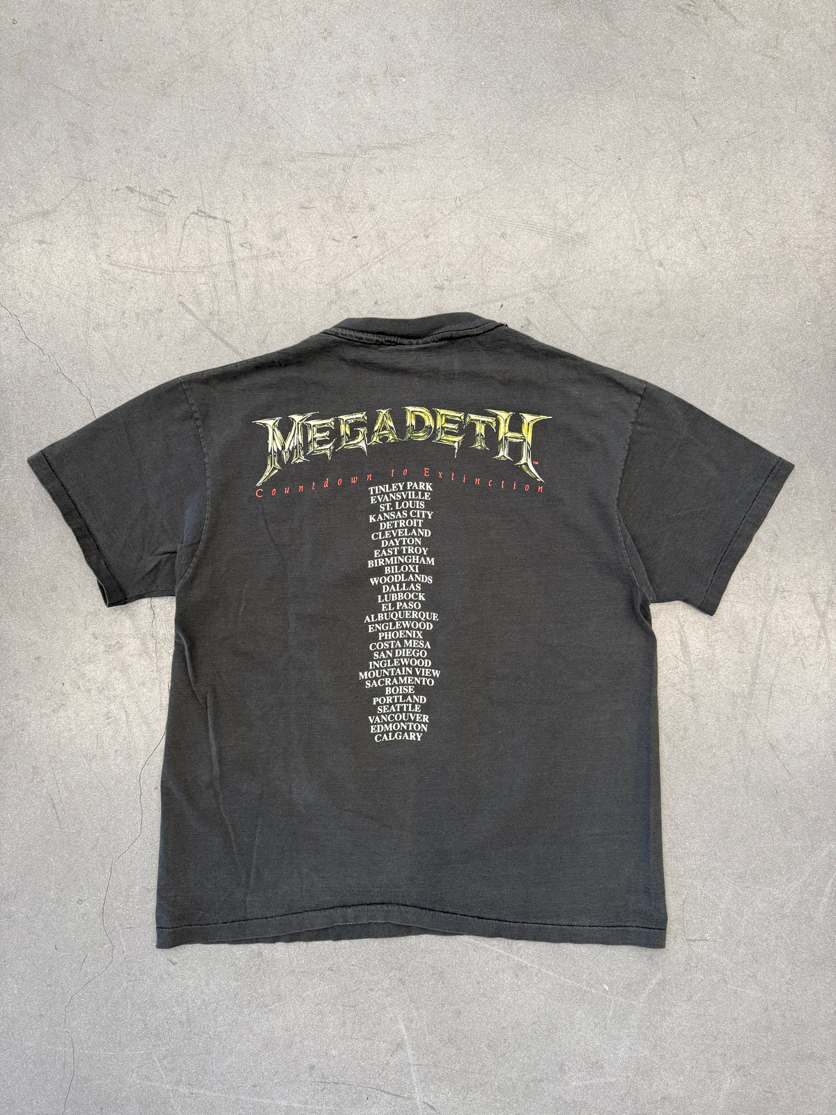 1992 MEGADETH COUNTDOWN TO EXTINCTION TOUR TEE (GIANT TAG)