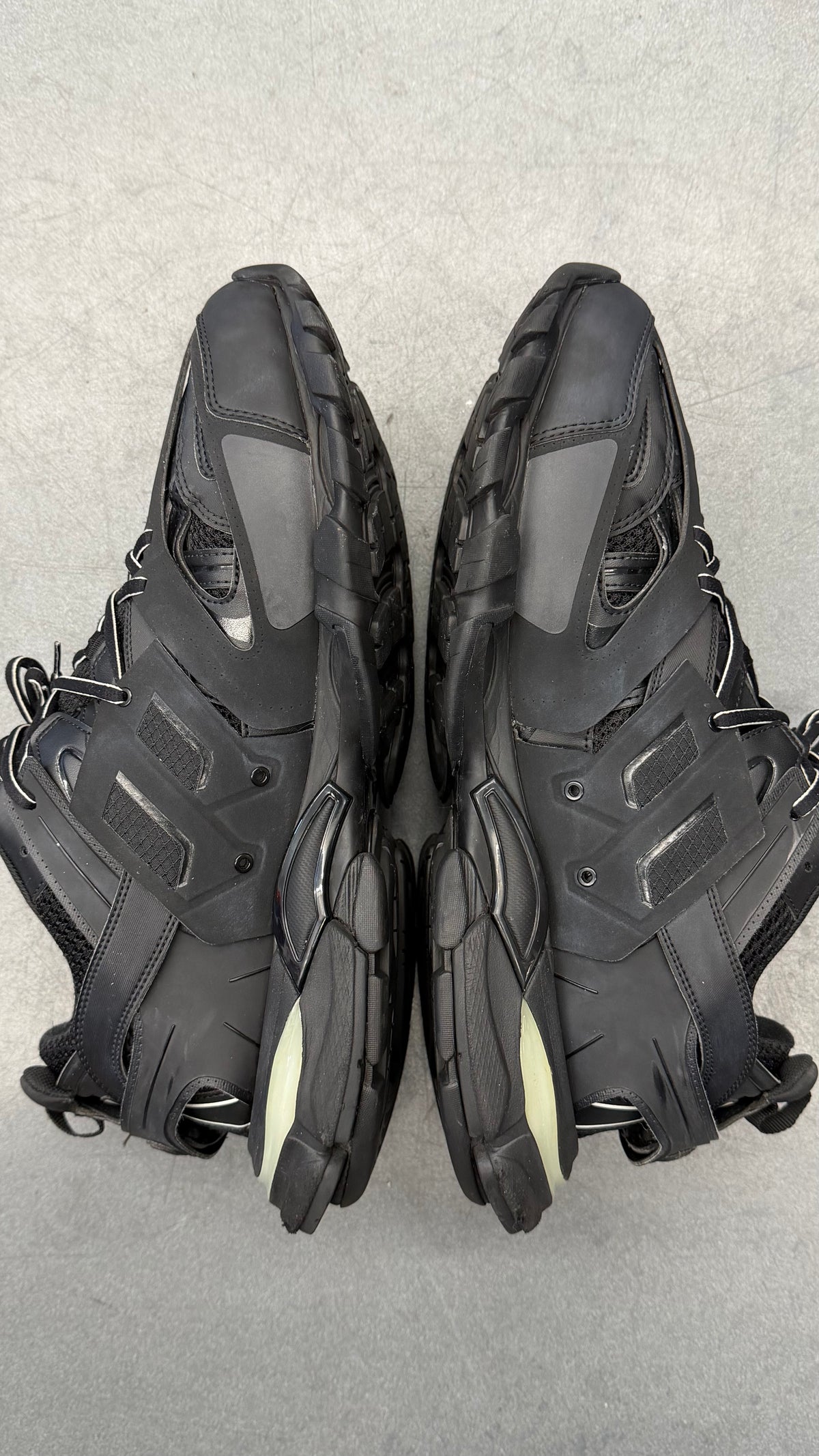 BALENCIAGA TRACK SNEAKER - TRIPLE BLACK