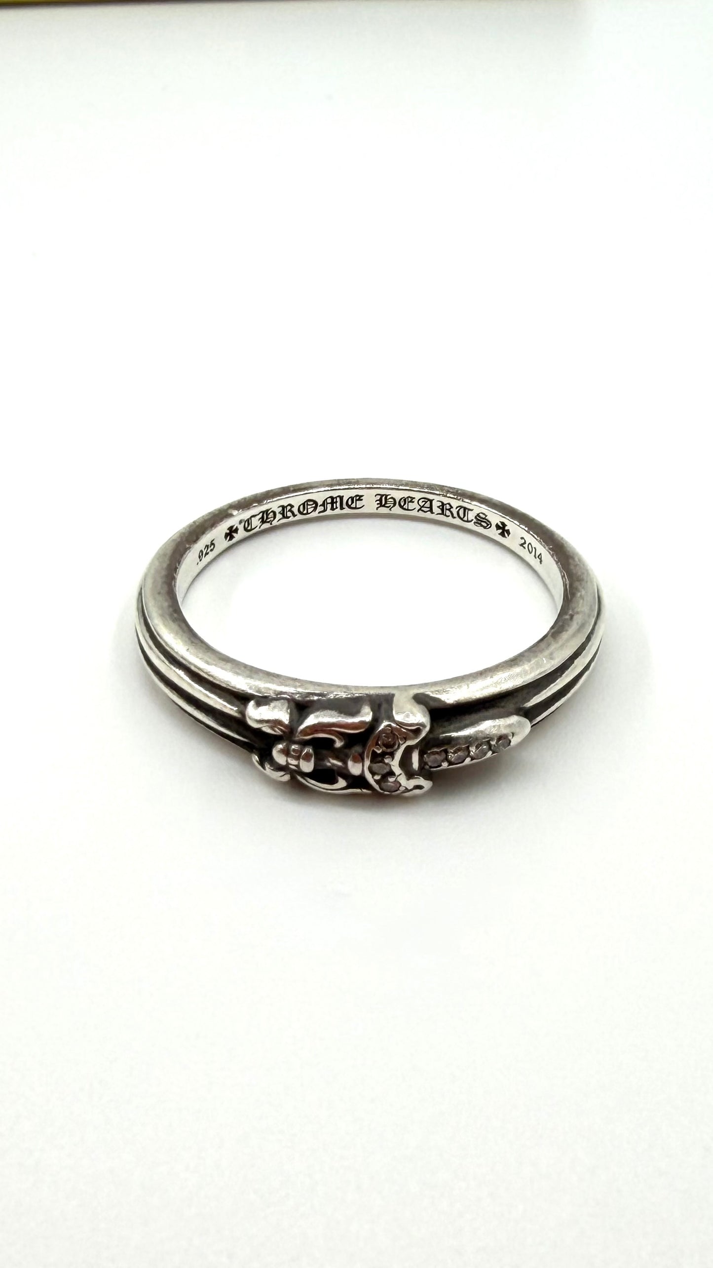 CHROME HEARTS DIAMOND BABY CLASSIC DAGGER SILVER RING (SI (5.8 GRAMS)