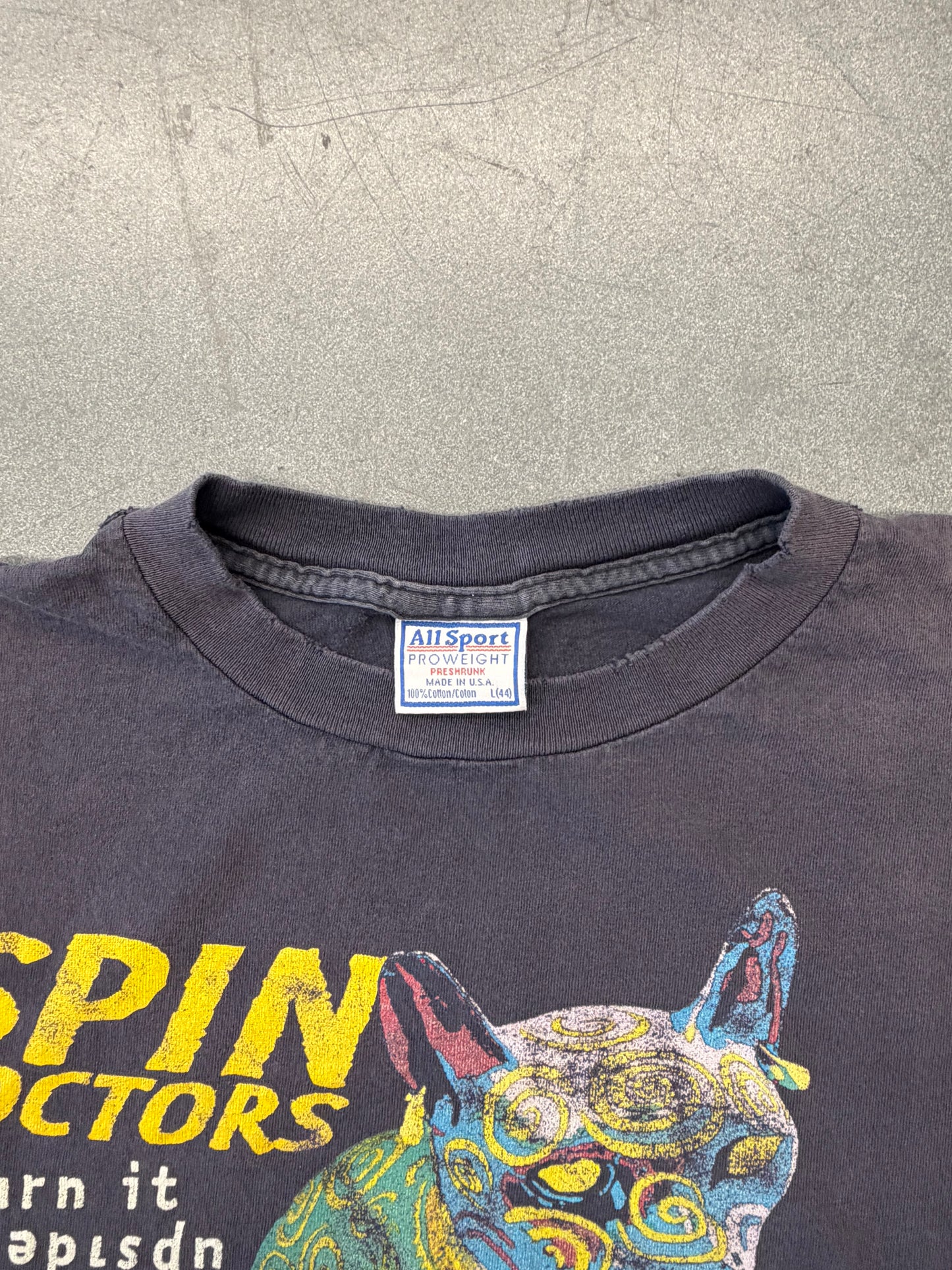 1994 SPIN DOCTORS TURN IT UPSIDE DOWN TEE (ALLSPORT TAG)