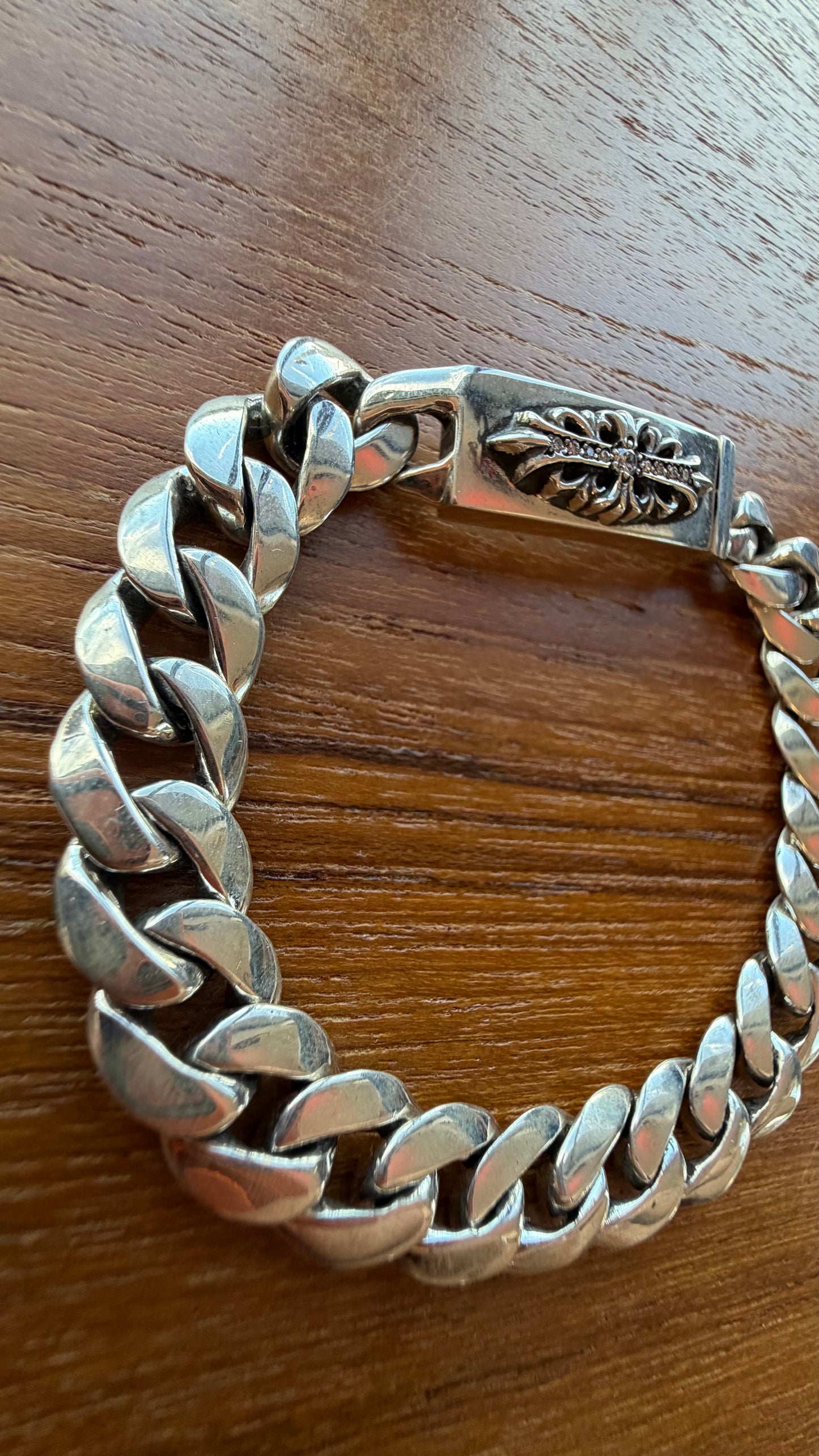 CHROME HEARTS PAVE DIAMOND BABY ID FLORAL CROSS SILVER BRACELET