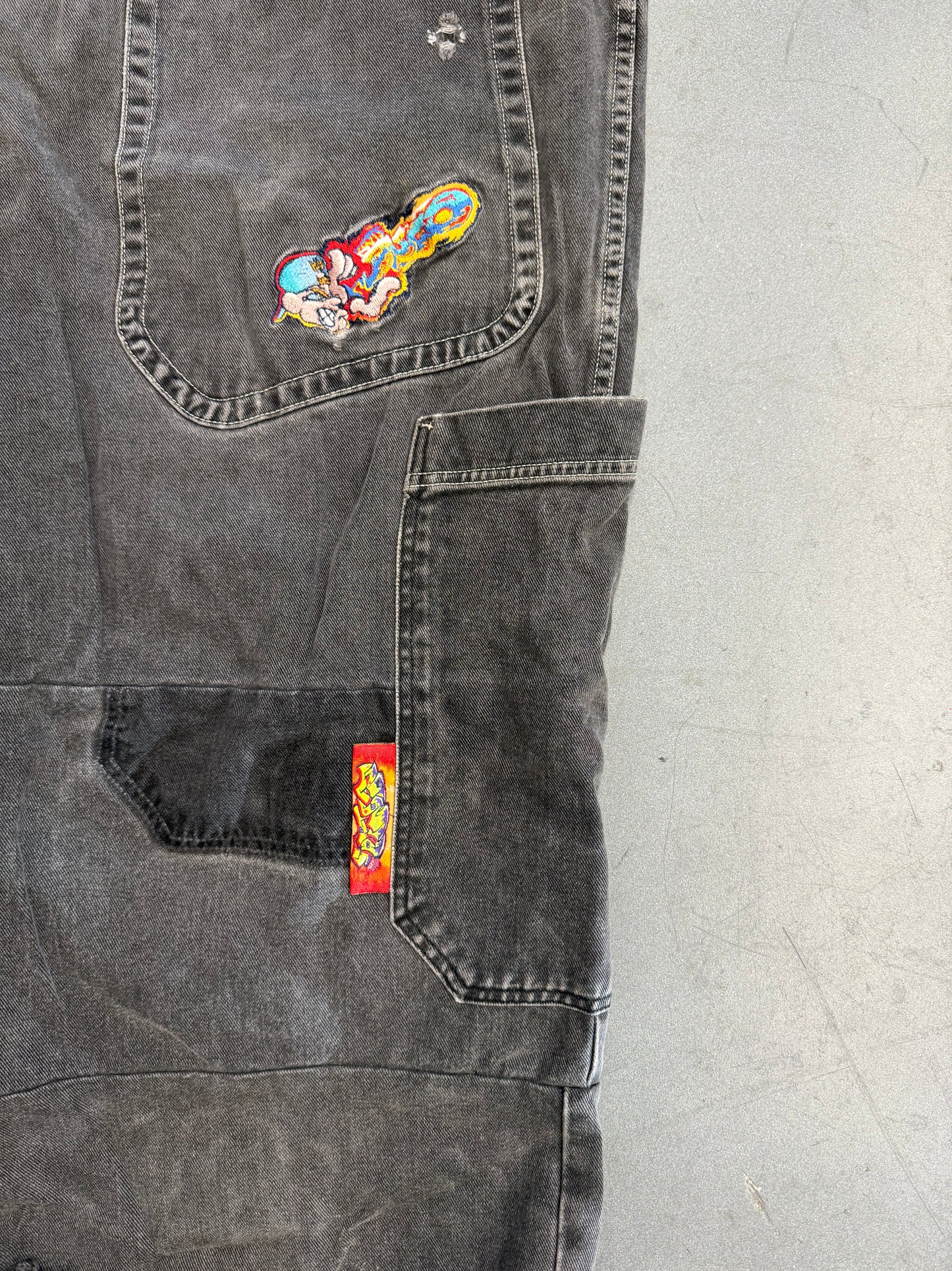 Y2K CUSTOM 1/1 JNCO PATCH SKATE JEANS (MADE OF 3 VINTAGE PAIRS)