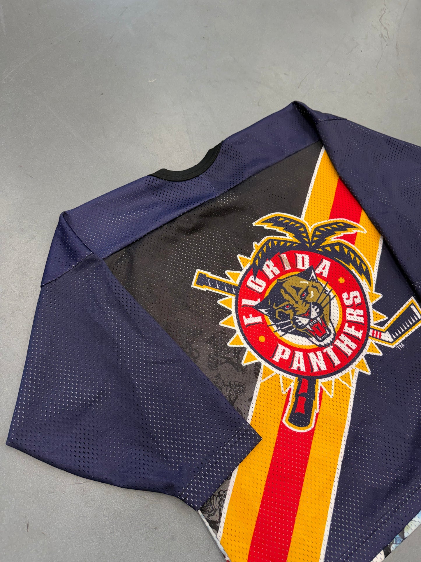 90'S FLORIDA PANTHERS NHL ALL OVER HOCKEY JERSEY (CCM TAG)