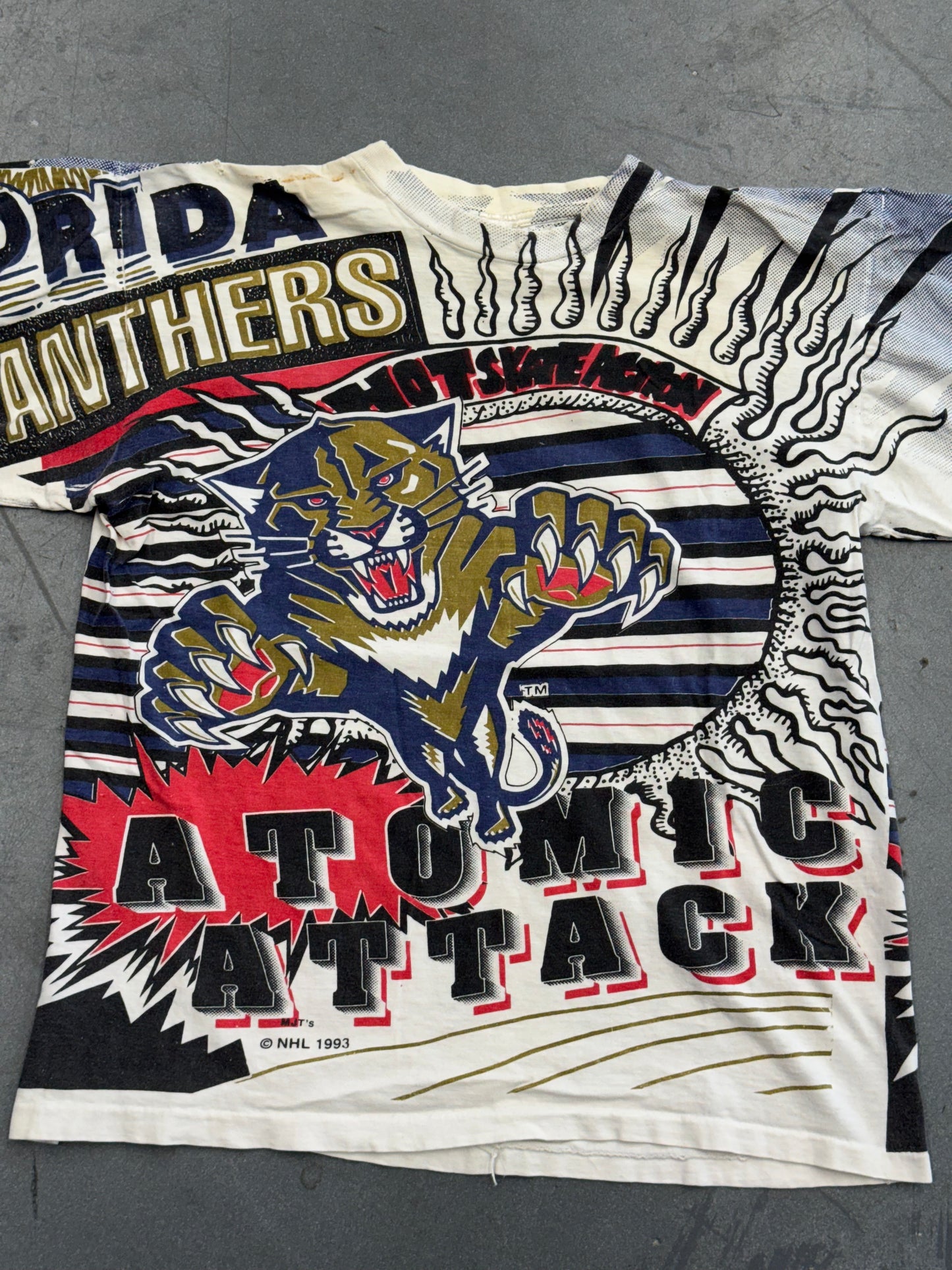 1993 FLORIDA PANTHERS ATOMIC ATTACK MAGIC JOHNSON TEE (FADED TAG)