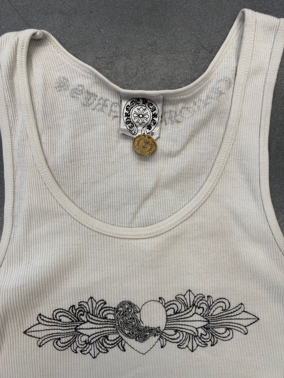 VINTAGE CHROME HEARTS FLORAL CROSS HEART TANK TOP