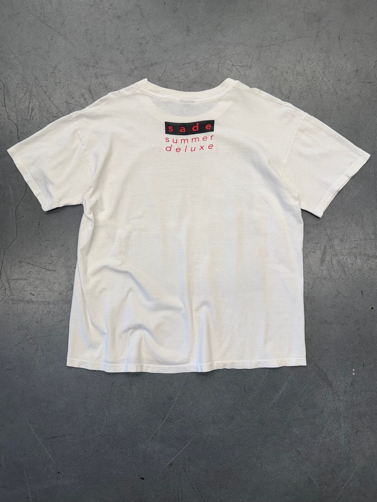 1993 SADE SUMMER DELUXE TOUR LIFE PROMISE LOVE PRIDE TEE (GIANT TAG)