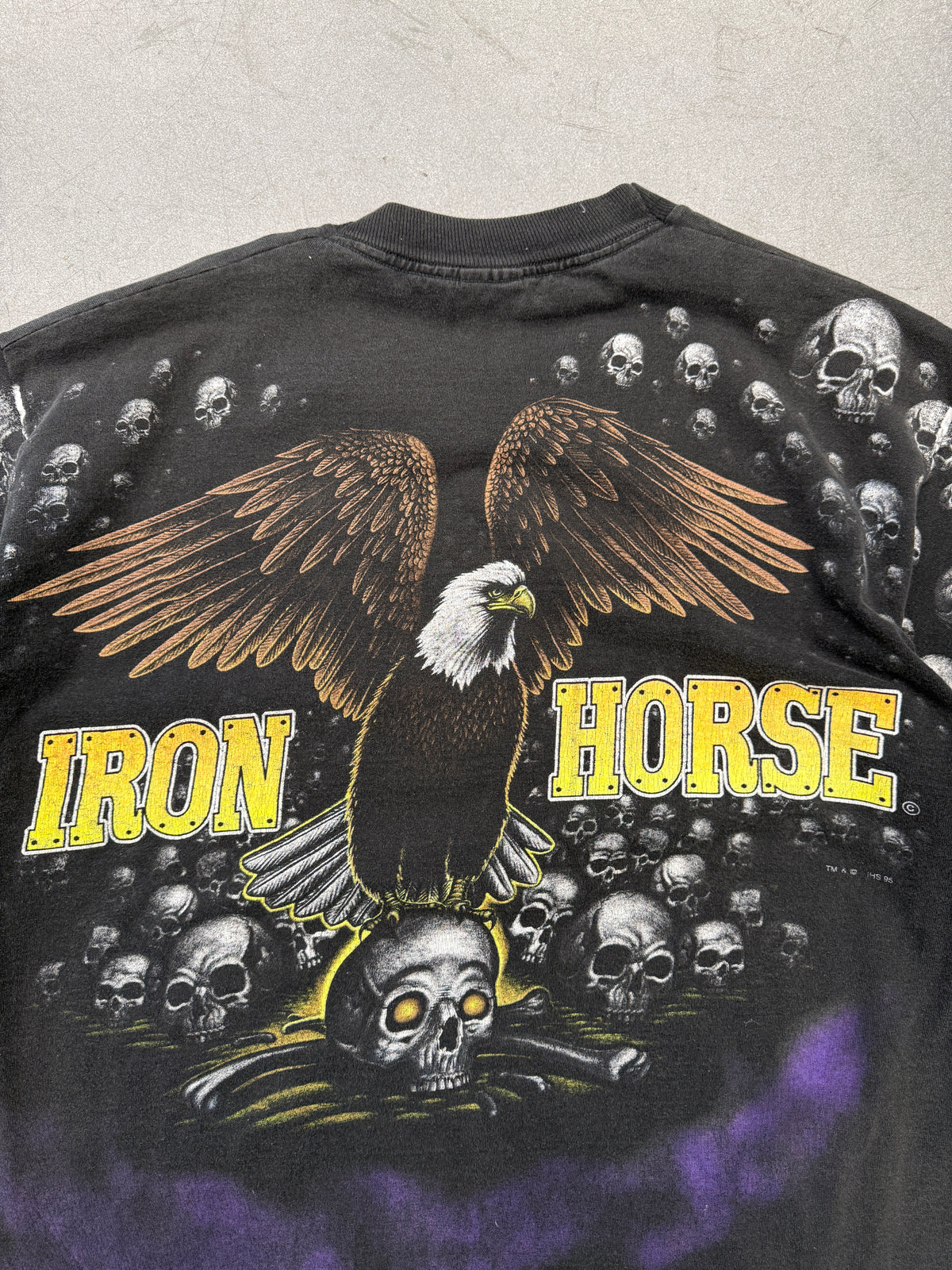 1995 IRON HORSE SKULLS AND EAGLE AOP TEE (PULLED TAG)