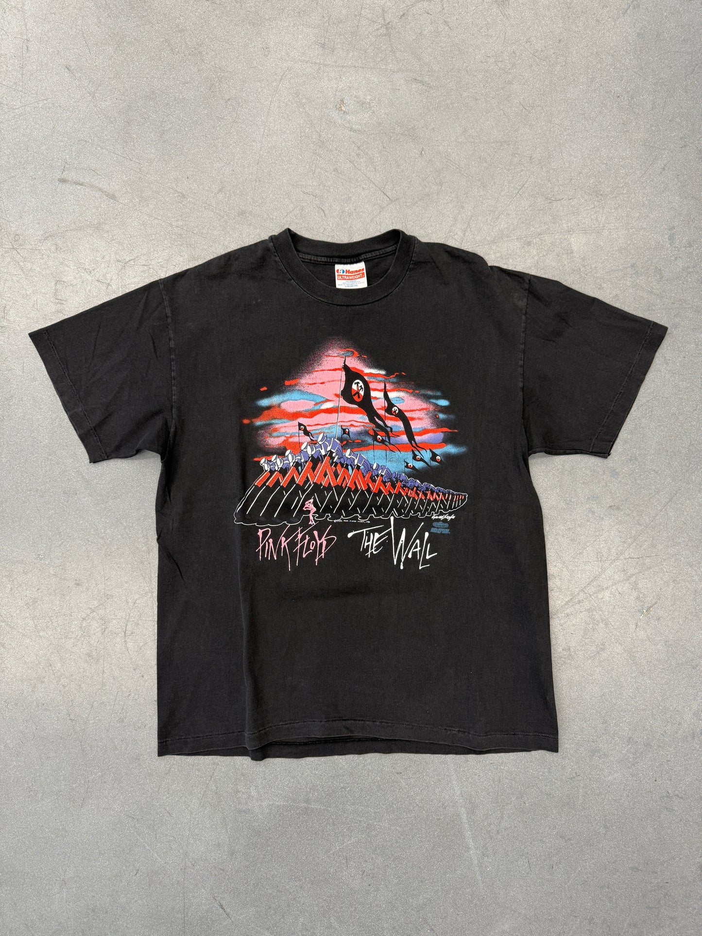 1982 PINK FLOYD THE WALL WINTERLAND ROCK EXPRESS TEE (HANES ULTRAWEIGHT TAG)