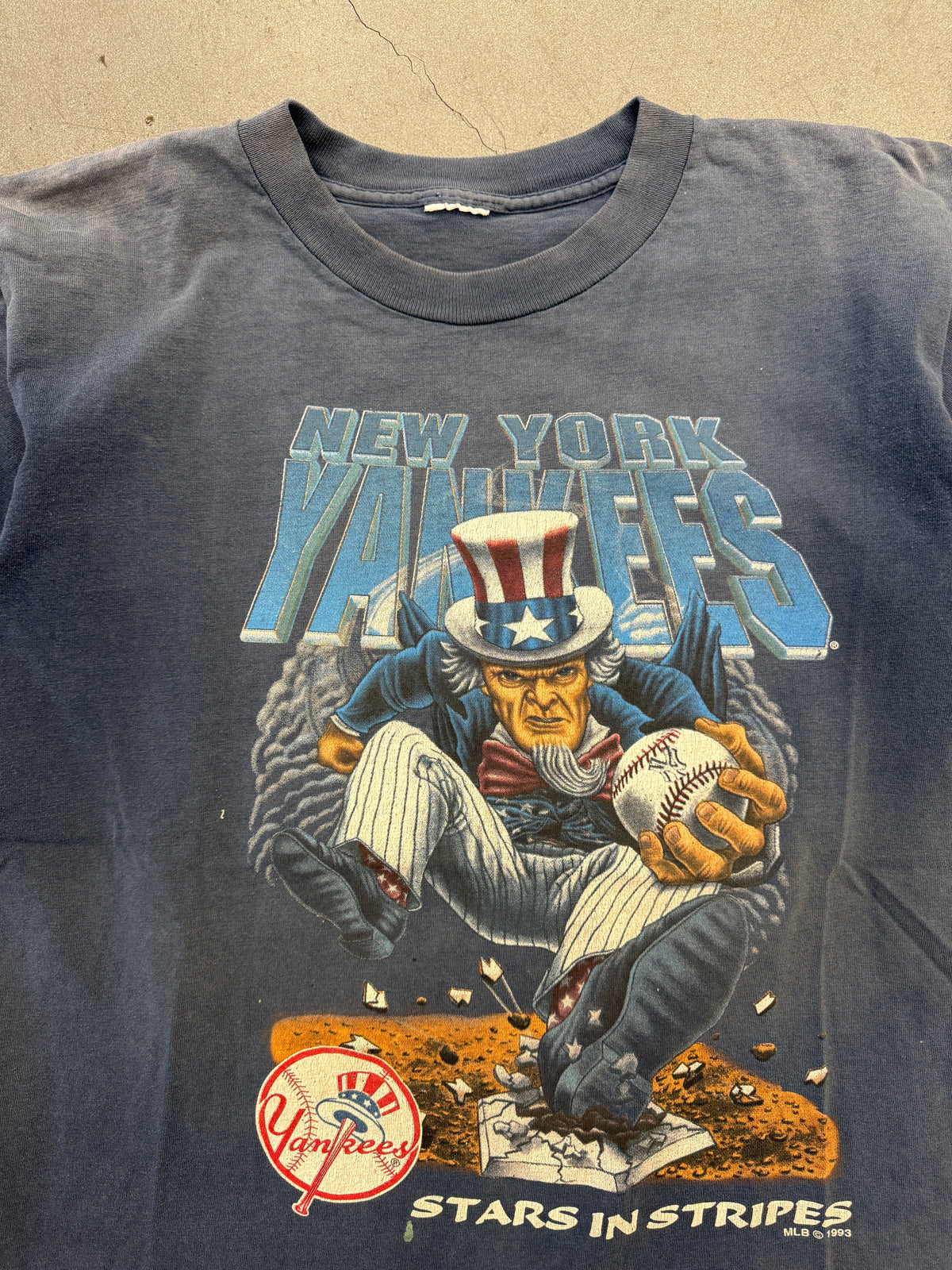1993 NEW YORK YANKEES STARS IN STRIPES UNCLE SAM PITCHING TEE (CUT TAG)