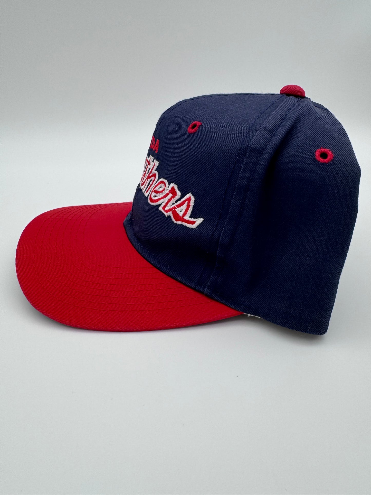 90S FLORIDA PANTHERS SCRIPT SPORTS SPECIALTIES SNAPBACK HAT NAVY THE TWILL