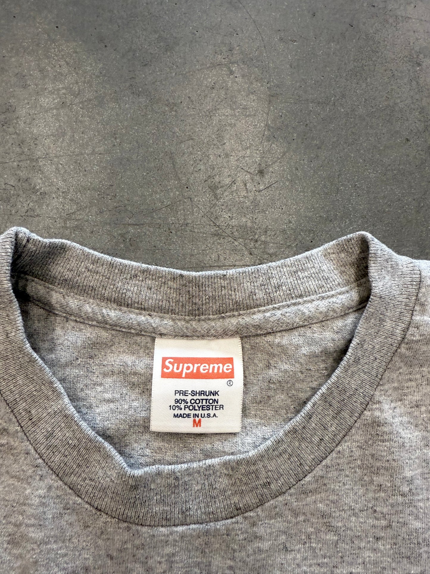 SS16 SUPREME MOST WANTED TEE GREY MEDIUM