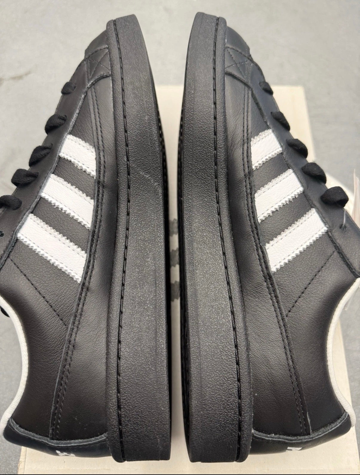 ADIDAS CAMTON TRAINER PALACE BLACK (W/BOX)