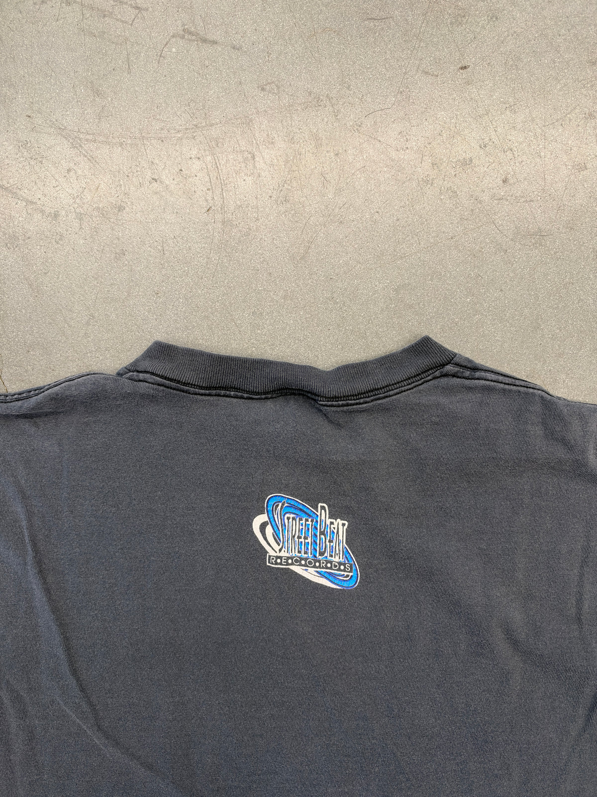 90S PLANET TRIP HOP 2 NU UNDERGROUND CLASSIC TEE (CUT NIKE TAG)