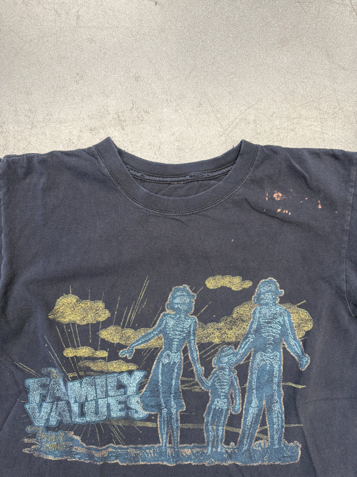 2007 THE FAMILY VALUES TOUR KORN EVANESCENCE FADED TEE (PULLED TAG)
