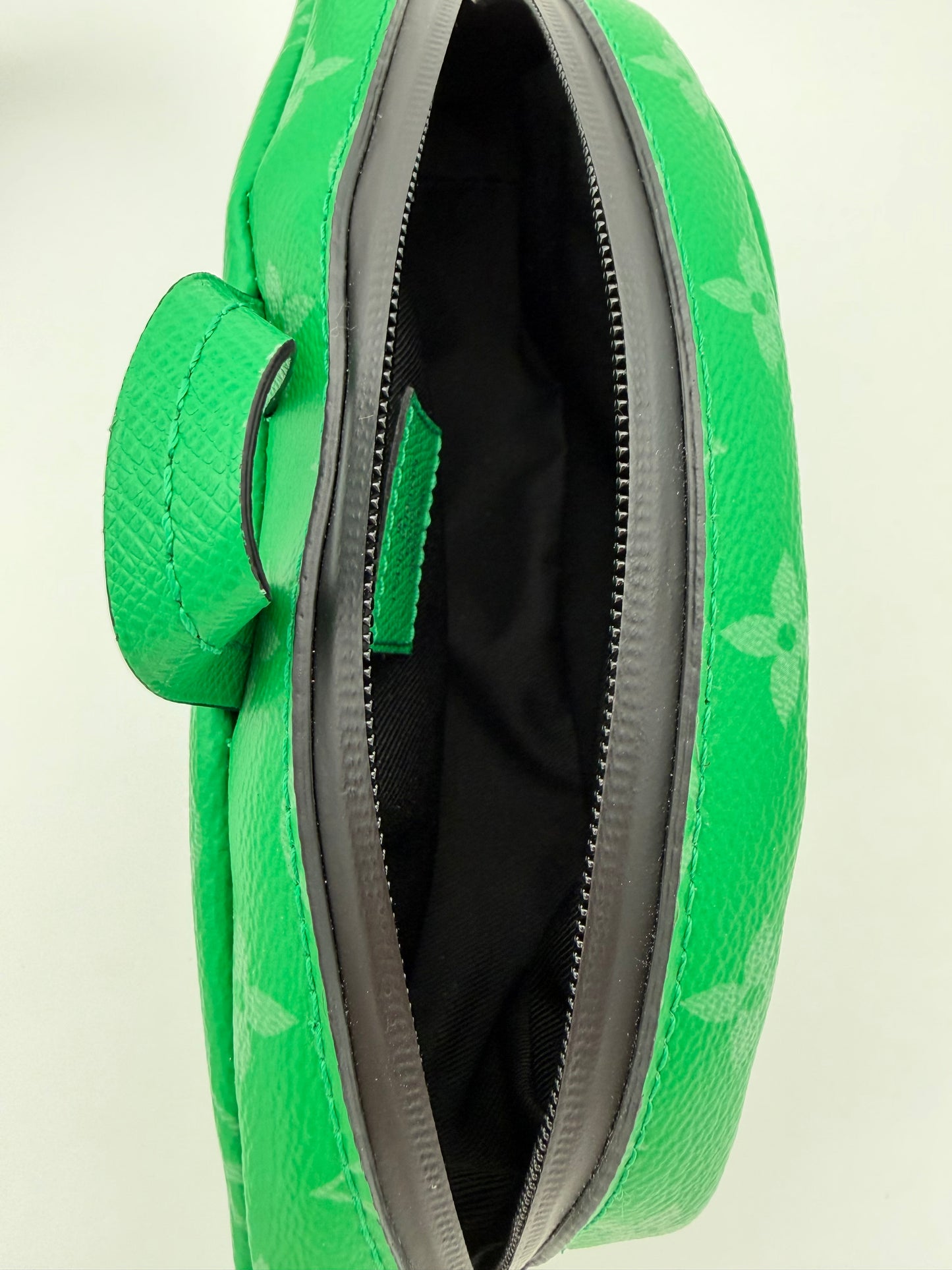 LOUIS VUITTON MONOGRAM CATCH BUMBAG - GREEN