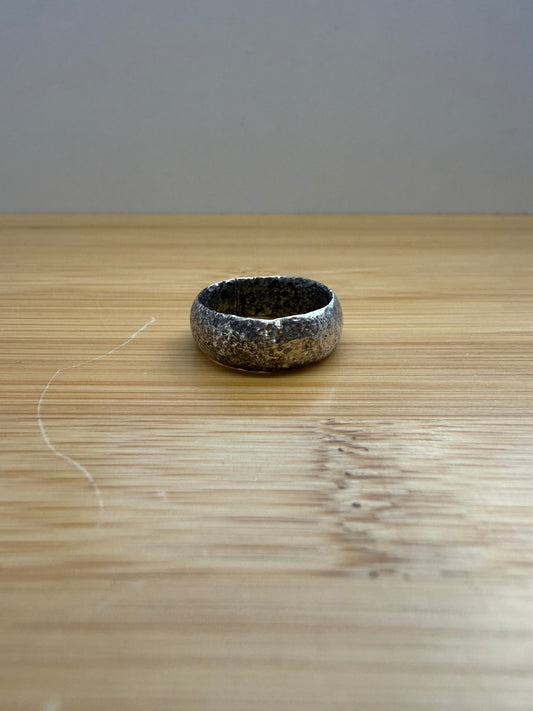 VINTAGE SHIPWRECK SILVER BAND RING