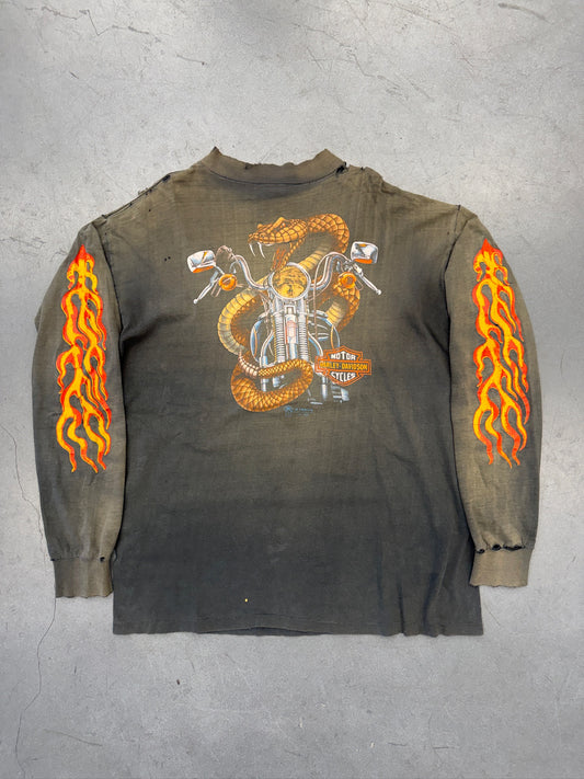 1989 3D EMBLEM HARLEY-DAVIDSON HOUSE OF LEATHER CAPE COD FADED AND DISTRESSED LS FLAMES TEE (3D EMBLEM TAG)